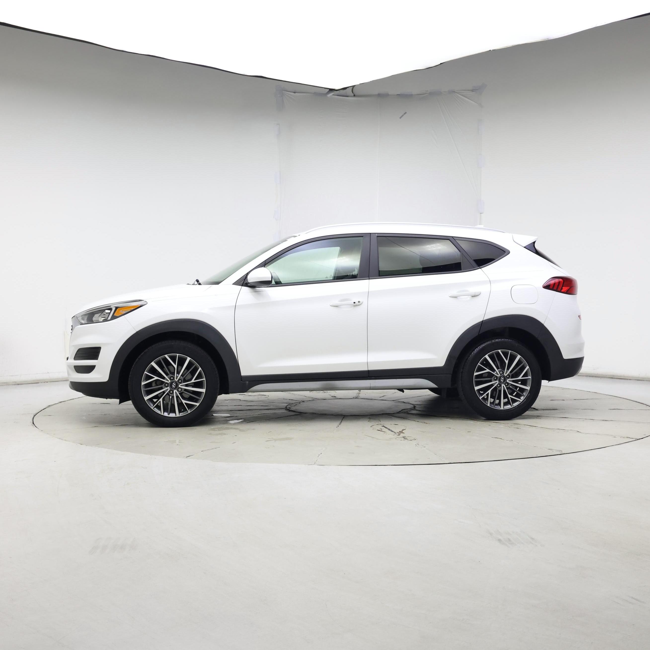 Thumbnail: 2019 Hyundai Tucson - 3