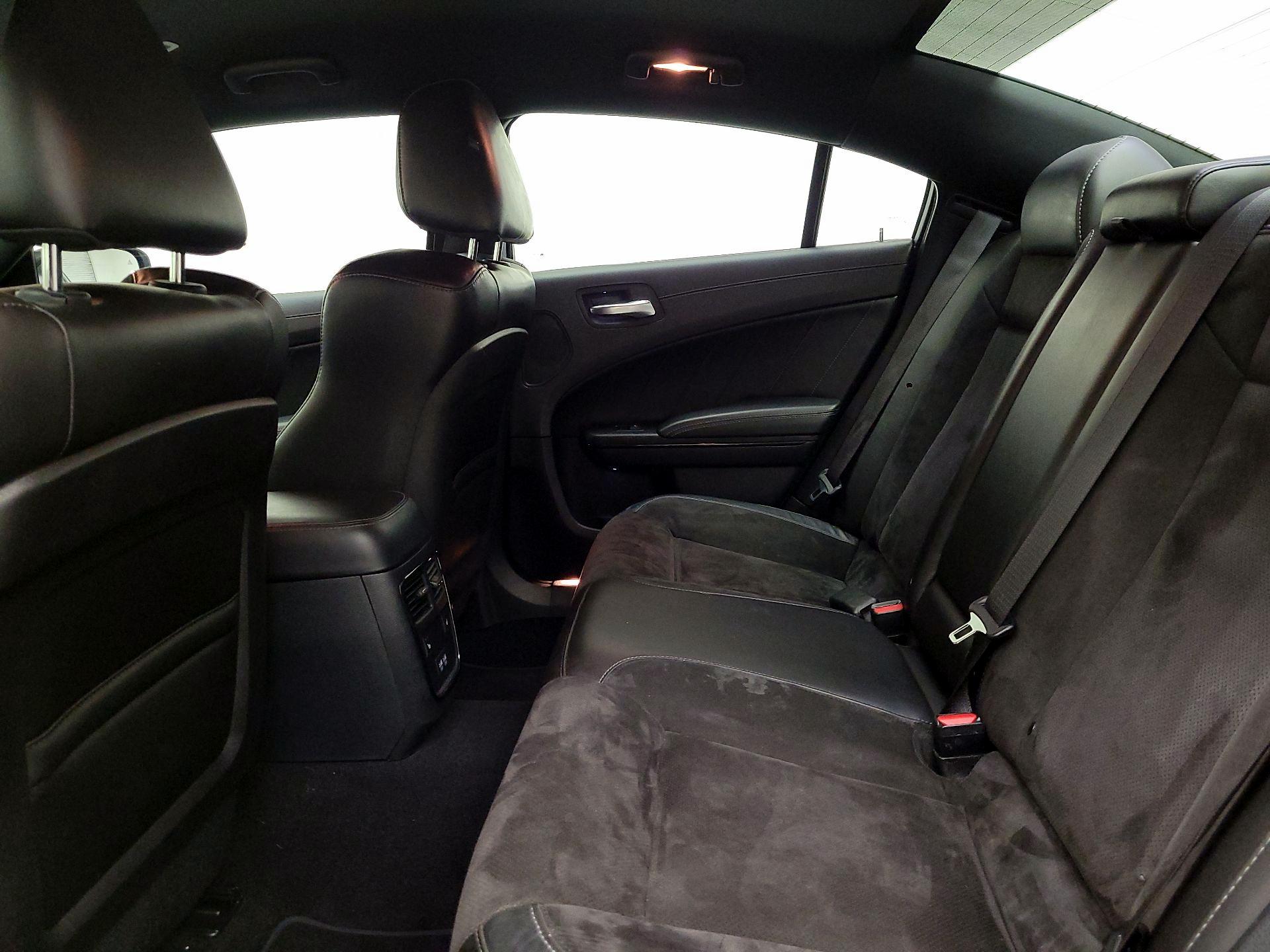 Thumbnail: 2020 Dodge Charger - 20