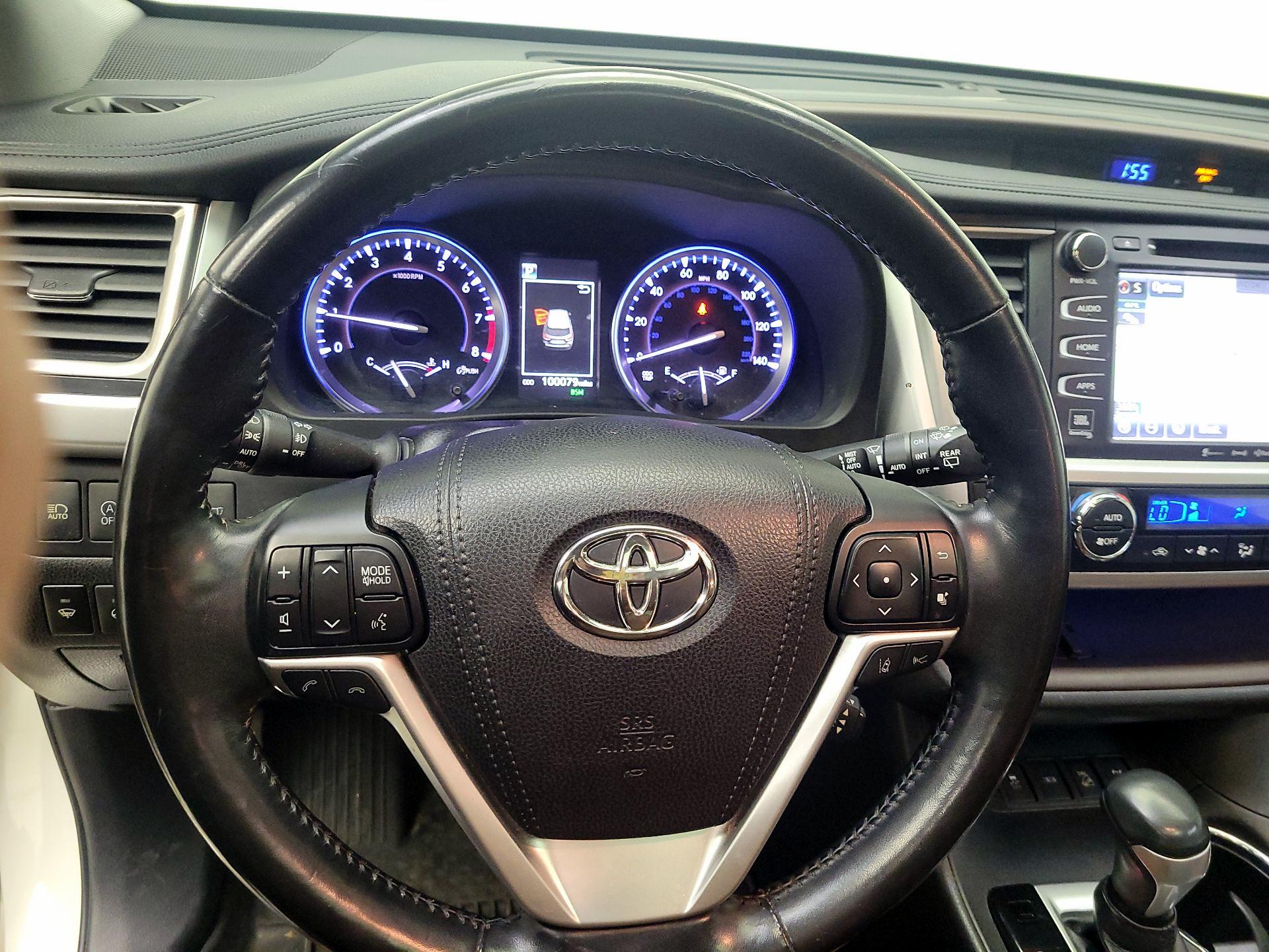 Thumbnail: 2018 Toyota Highlander - 10