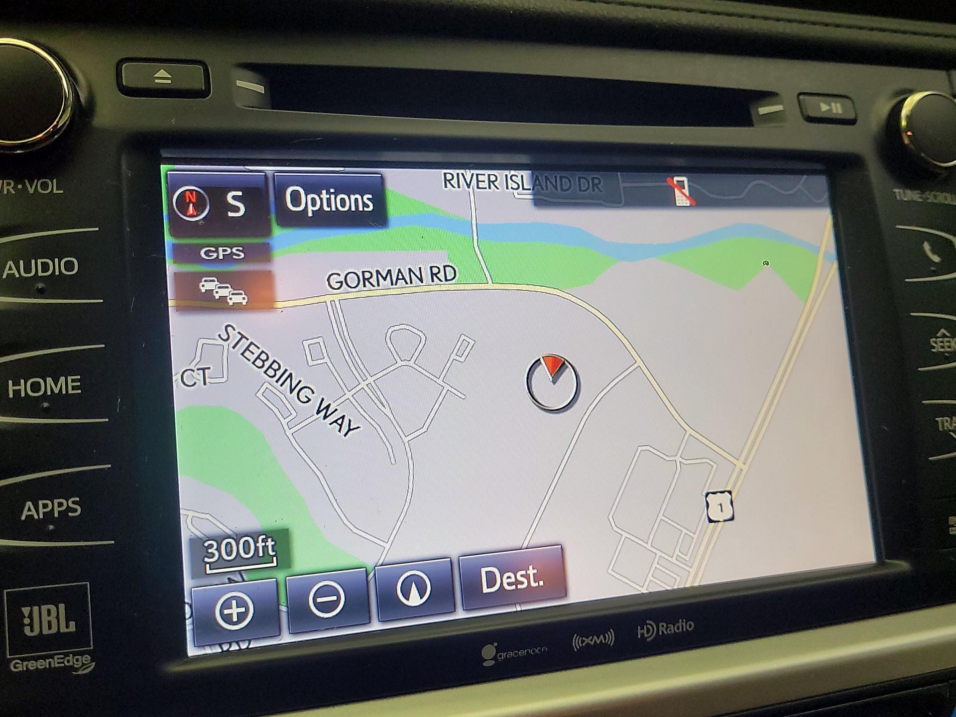 Thumbnail: 2018 Toyota Highlander - 14