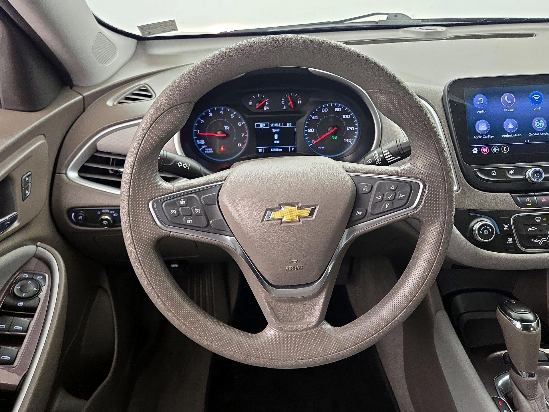 Thumbnail: 2020 Chevrolet Malibu - 10