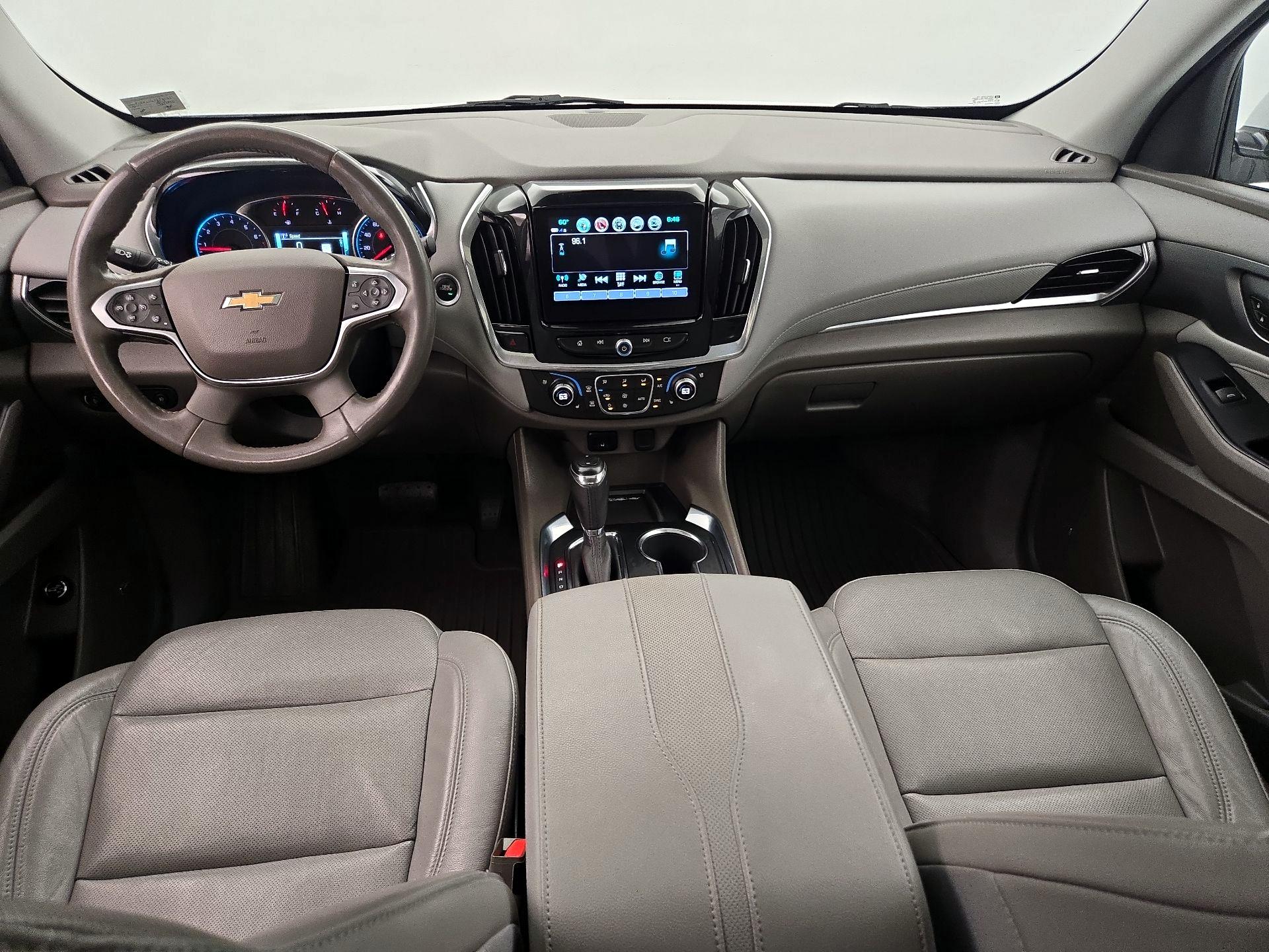 Thumbnail: 2018 Chevrolet Traverse - 9