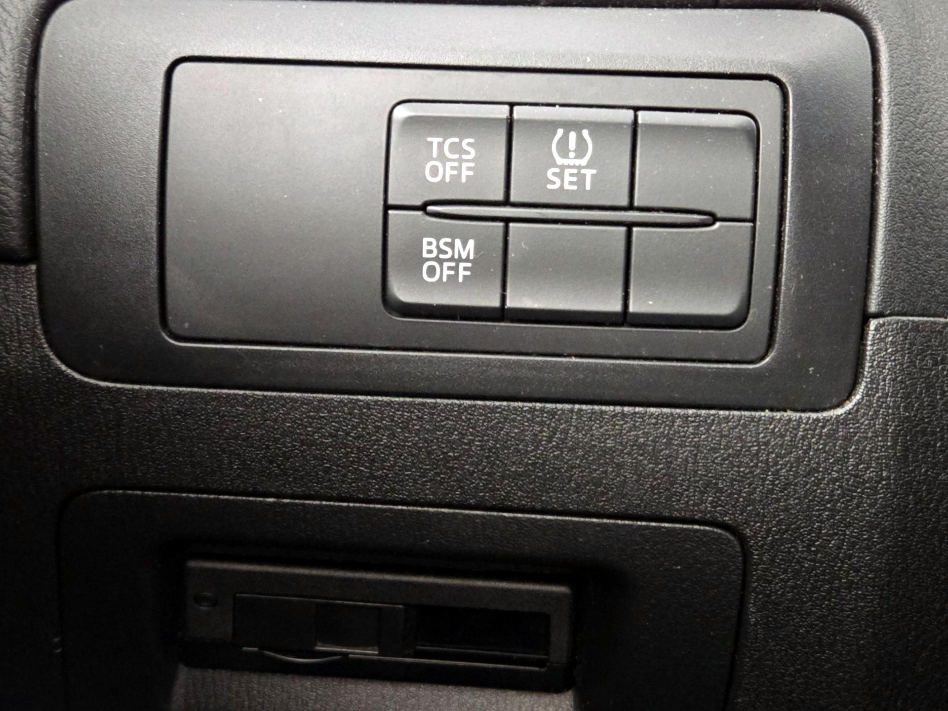 Thumbnail: 2014 Mazda CX-5 - 13