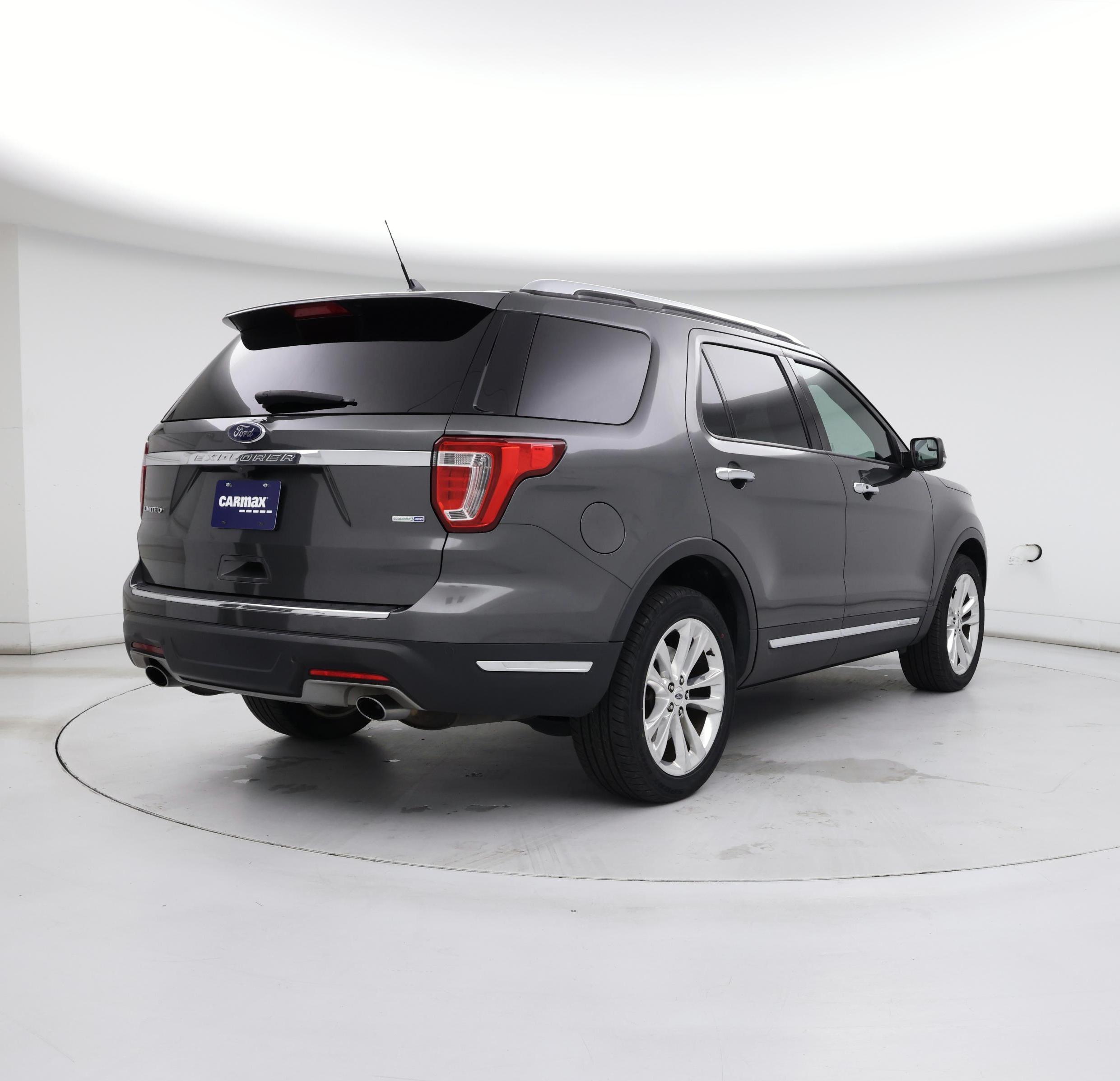 Thumbnail: 2018 Ford Explorer - 8