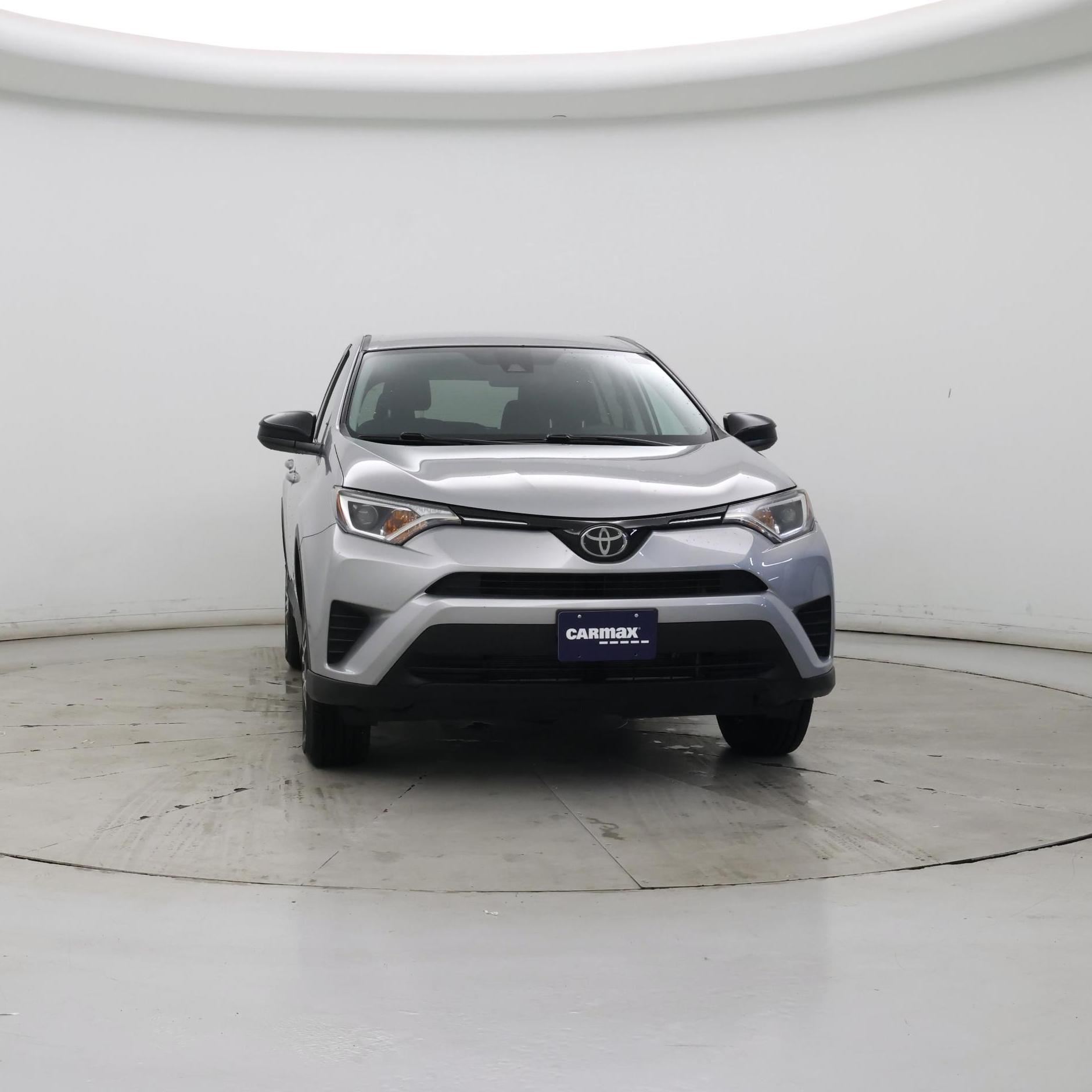 Thumbnail: 2018 Toyota RAV4 - 5