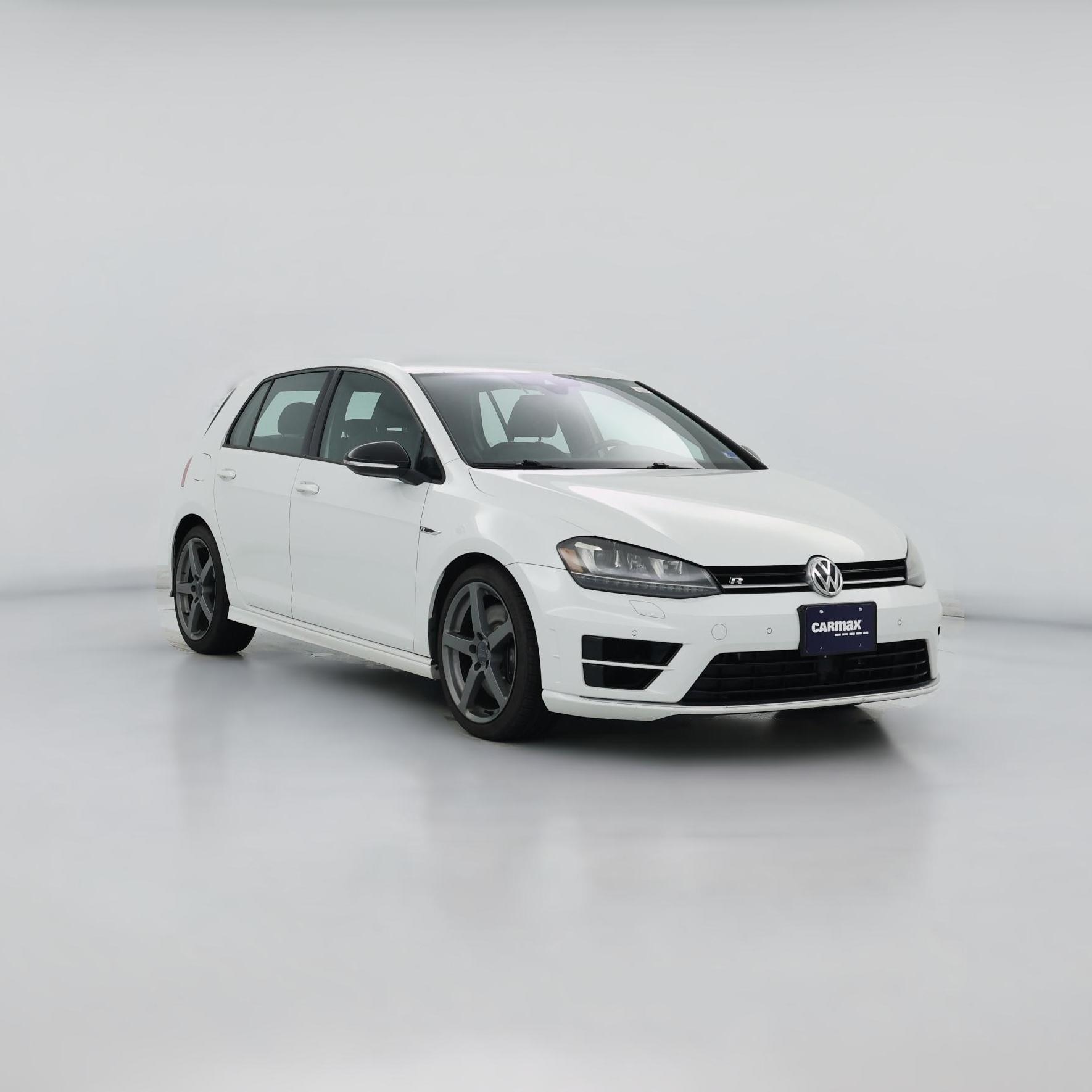 Thumbnail: 2017 Volkswagen Golf - 1