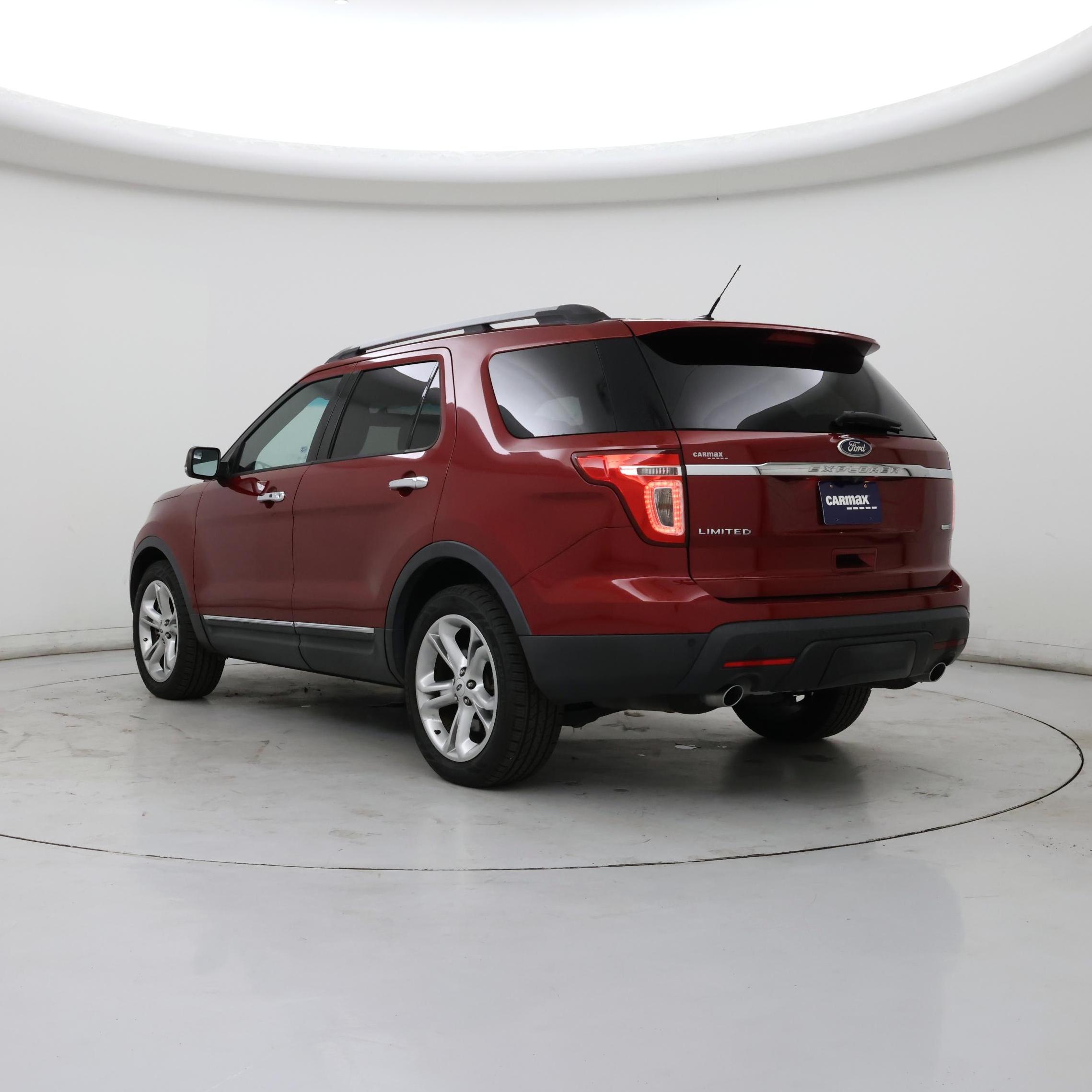 Thumbnail: 2015 Ford Explorer - 2