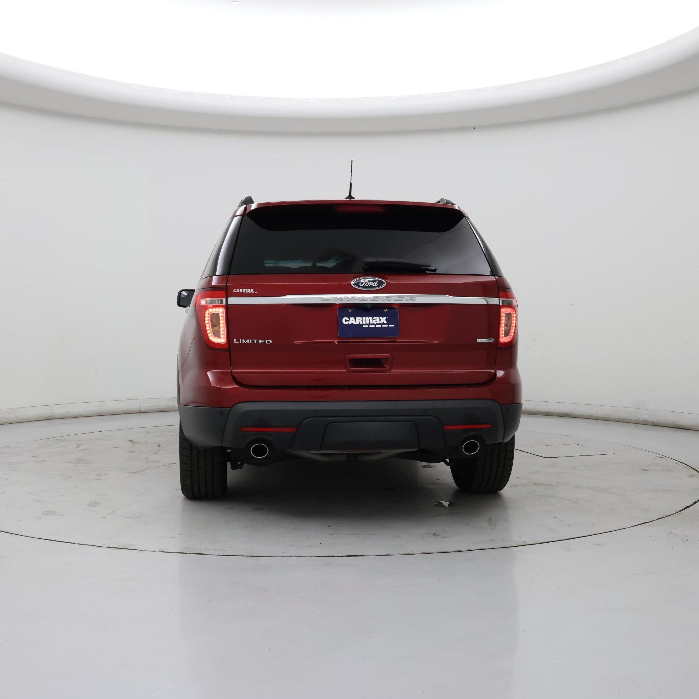 Thumbnail: 2015 Ford Explorer - 6