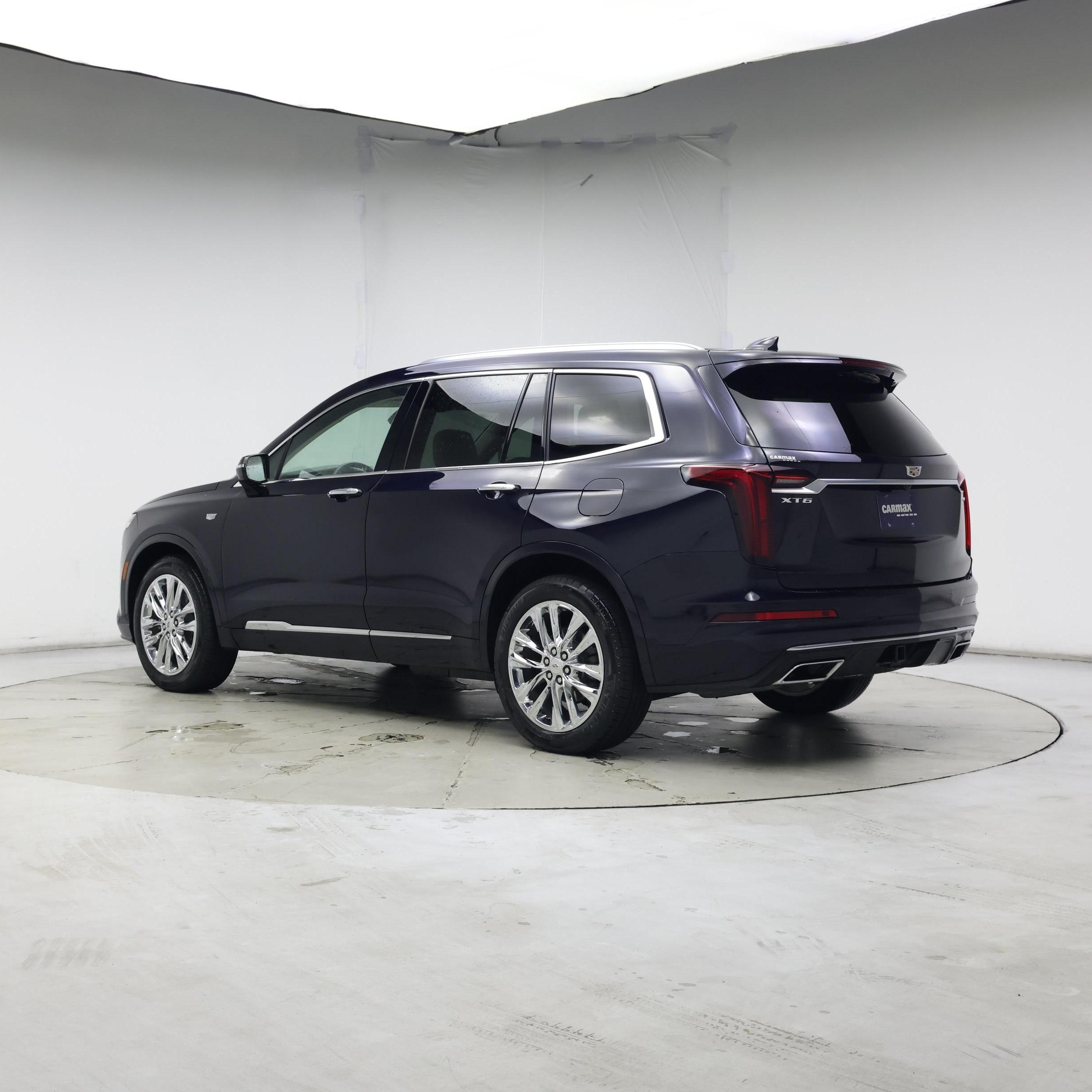 Thumbnail: 2022 Cadillac XT6 - 2