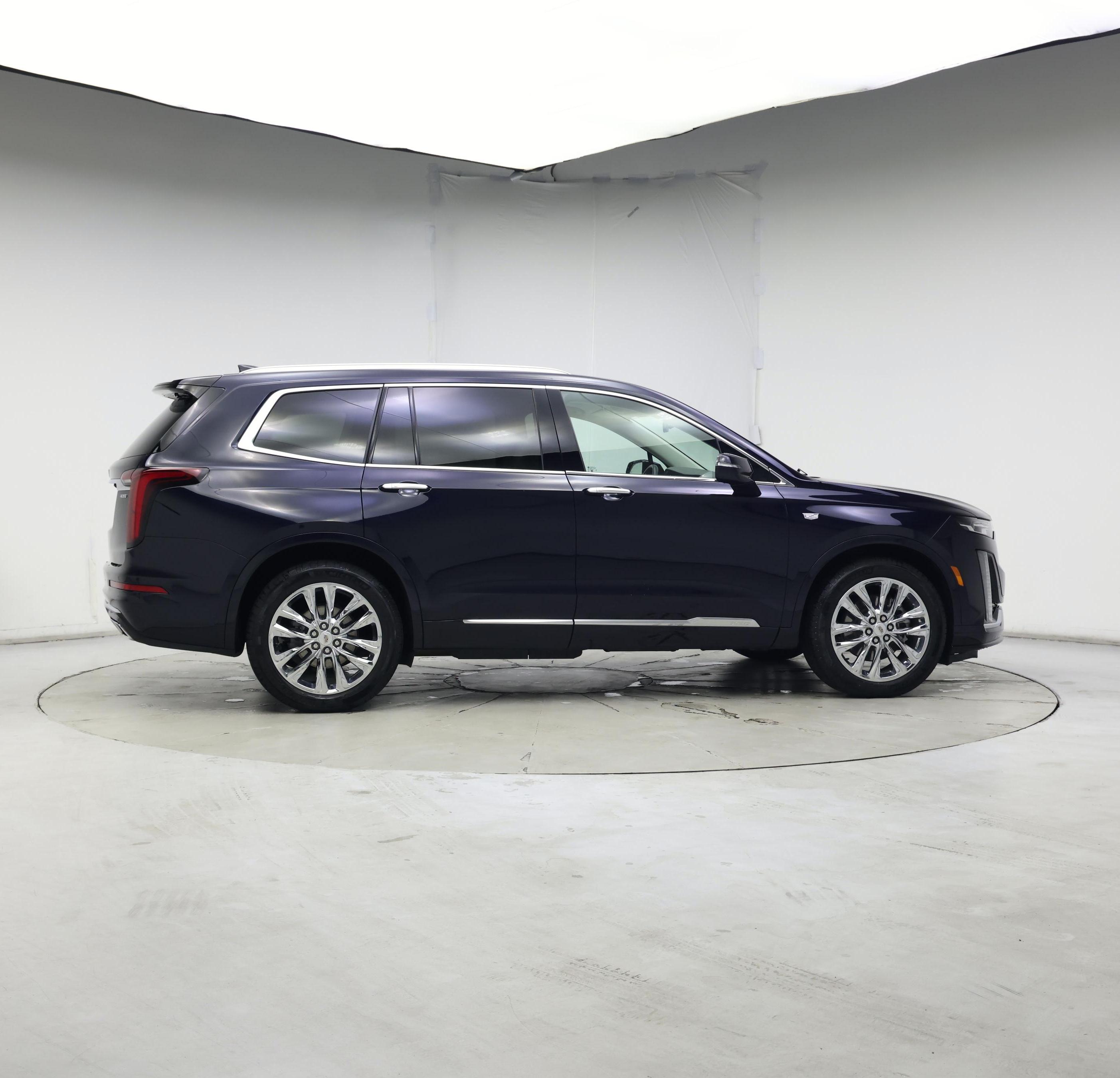 Thumbnail: 2022 Cadillac XT6 - 7