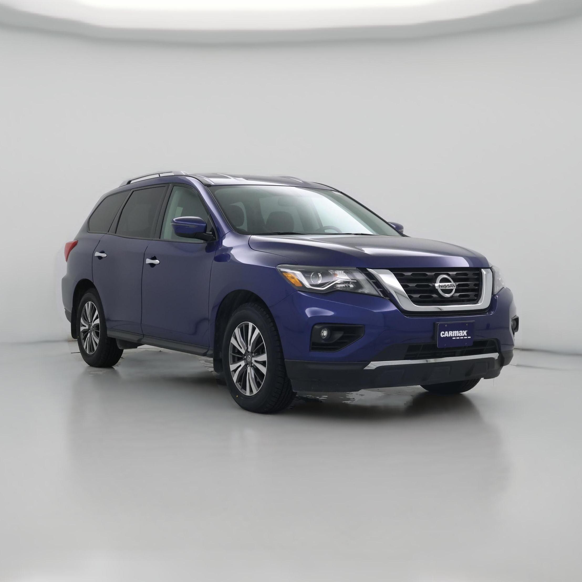Thumbnail: 2017 Nissan Pathfinder - 1