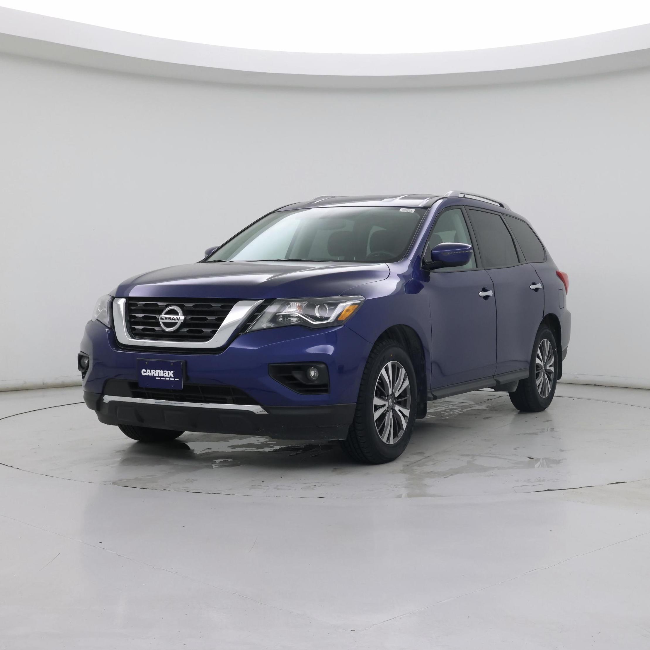Thumbnail: 2017 Nissan Pathfinder - 4