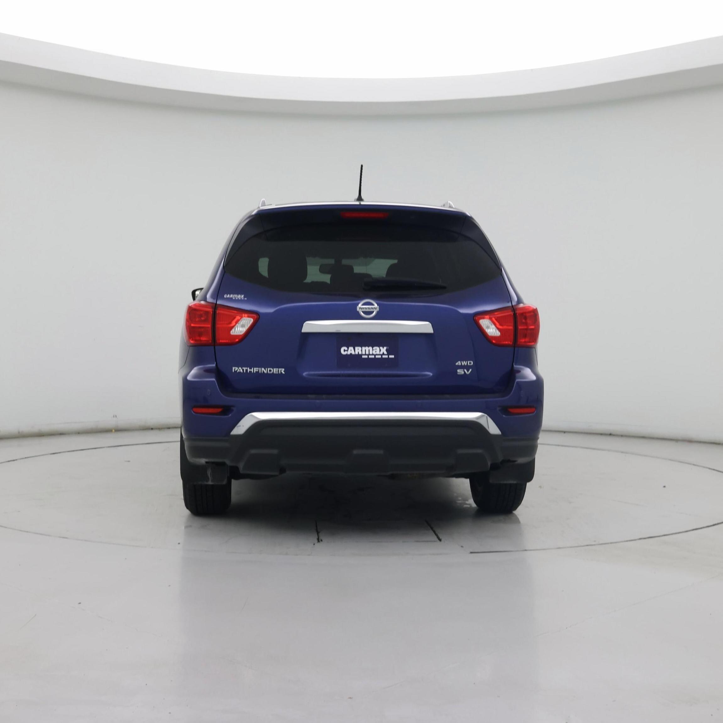 Thumbnail: 2017 Nissan Pathfinder - 6