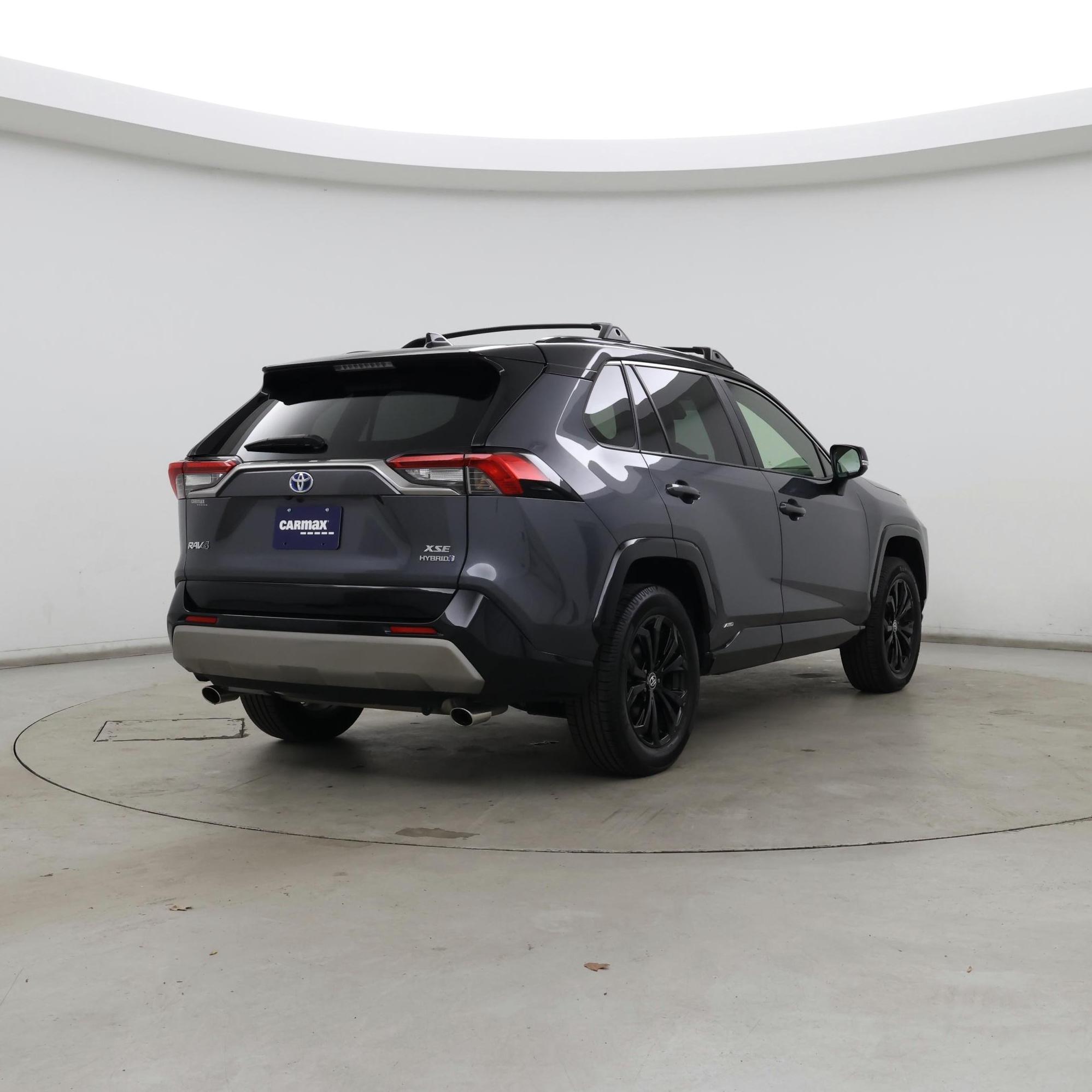 Thumbnail: 2023 Toyota RAV4 - 8
