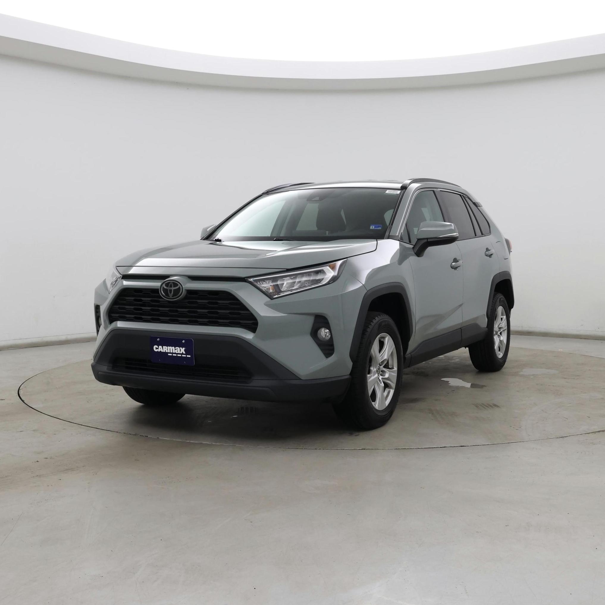 Thumbnail: 2021 Toyota RAV4 - 4