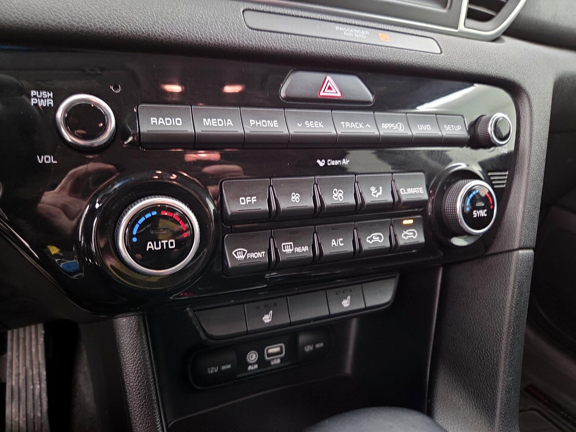 Thumbnail: 2018 Kia Sportage - 16