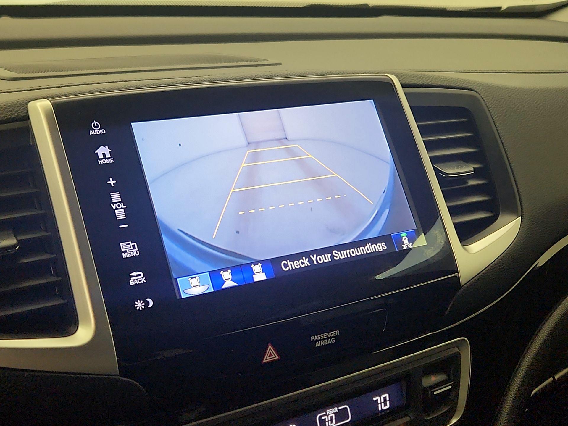 Thumbnail: 2017 Honda Ridgeline - 15