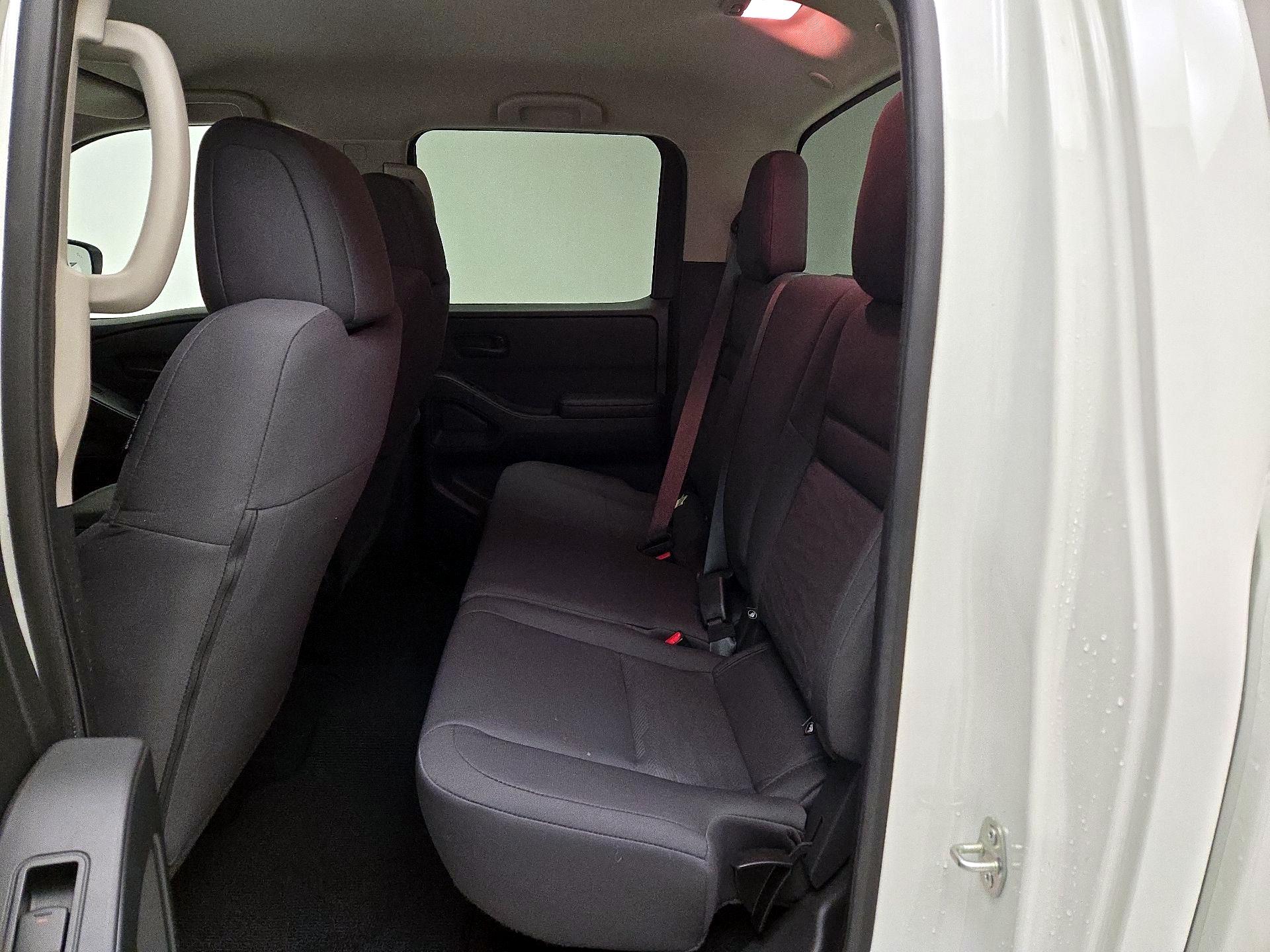 Thumbnail: 2025 Nissan Frontier - 19