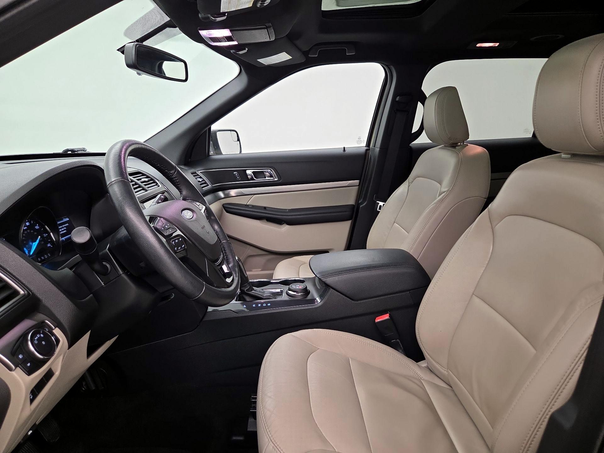 Thumbnail: 2018 Ford Explorer - 11