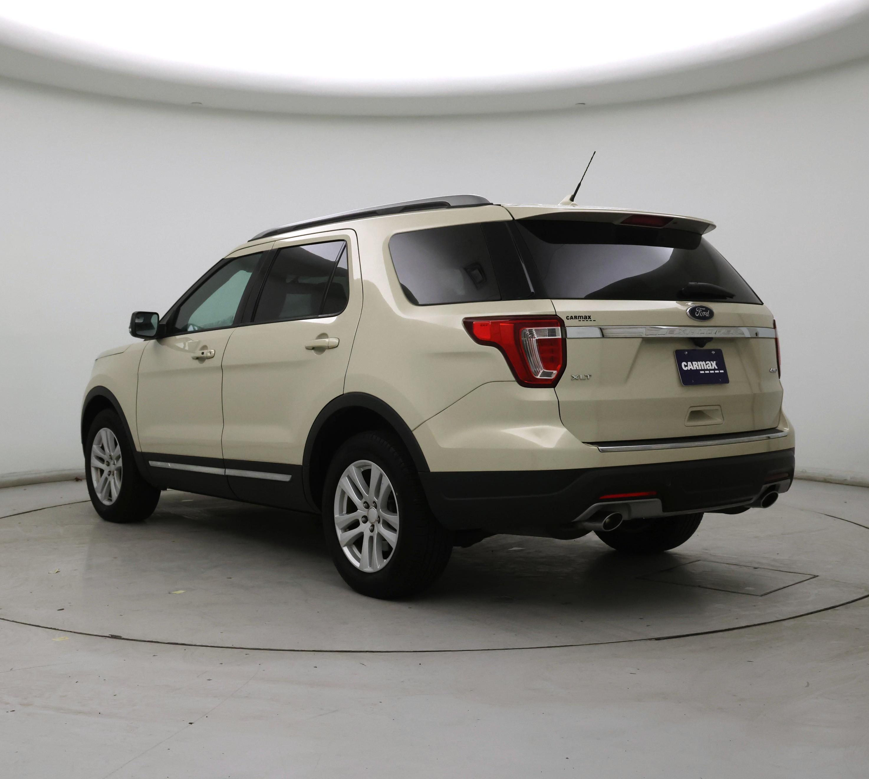 Thumbnail: 2018 Ford Explorer - 2