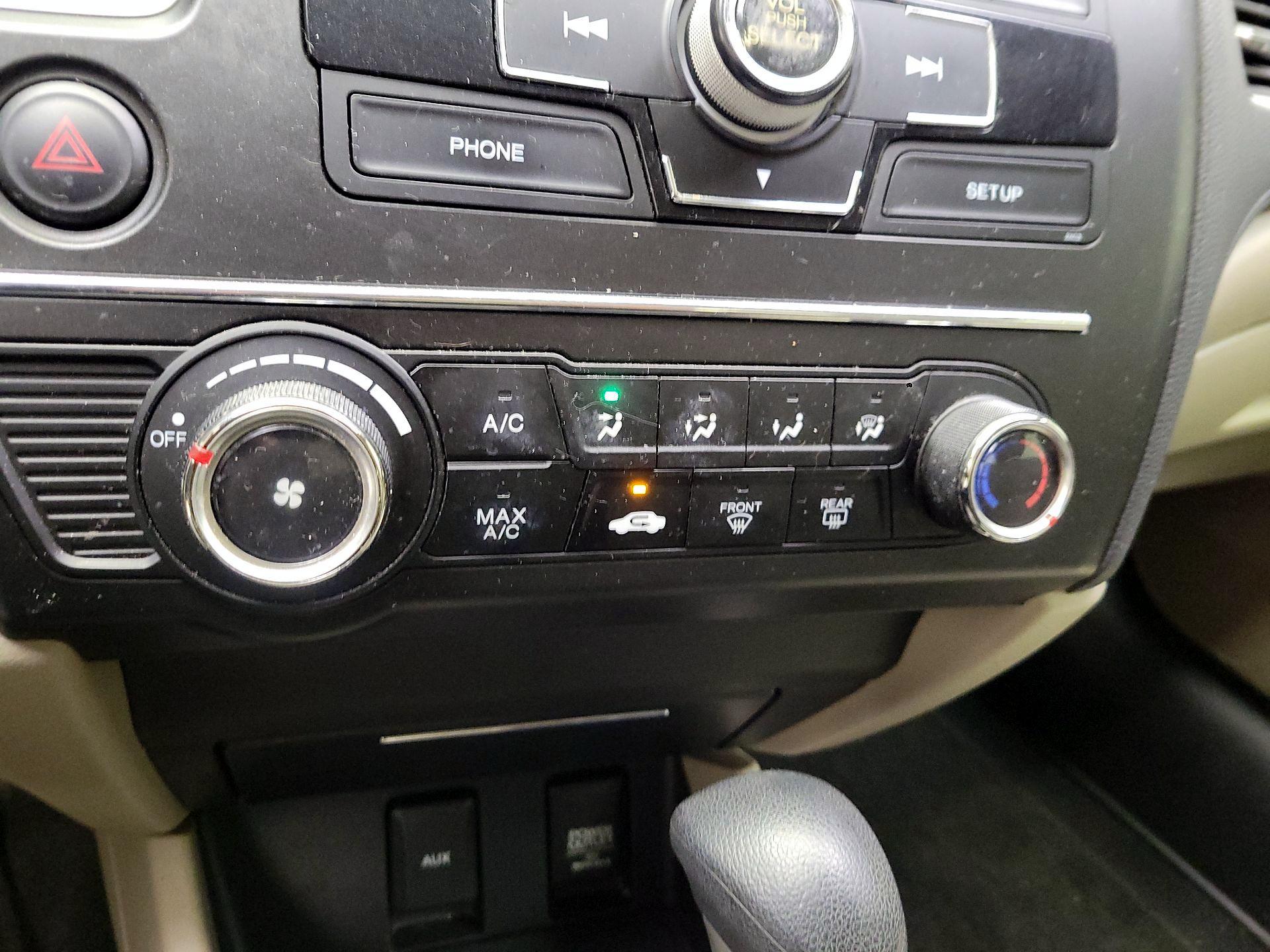 Thumbnail: 2015 Honda Civic - 16