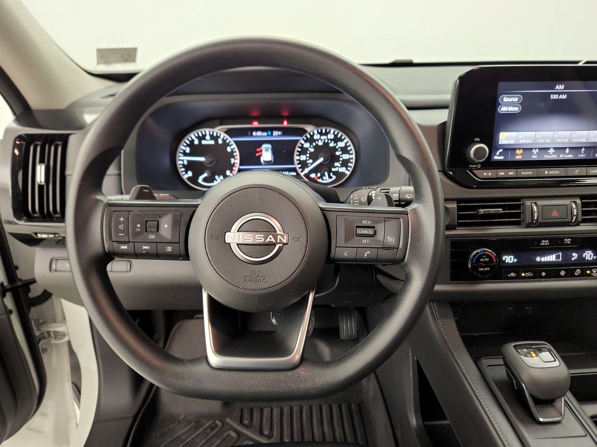 Thumbnail: 2024 Nissan Pathfinder - 10