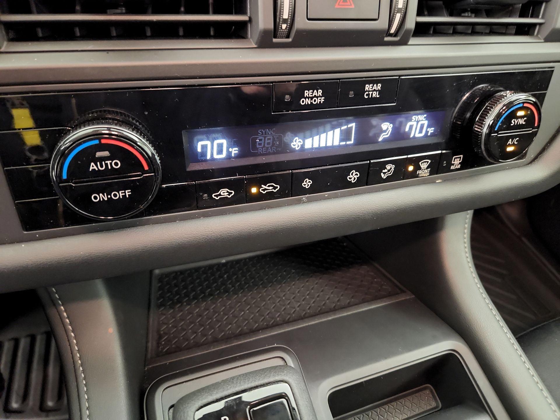 Thumbnail: 2024 Nissan Pathfinder - 16