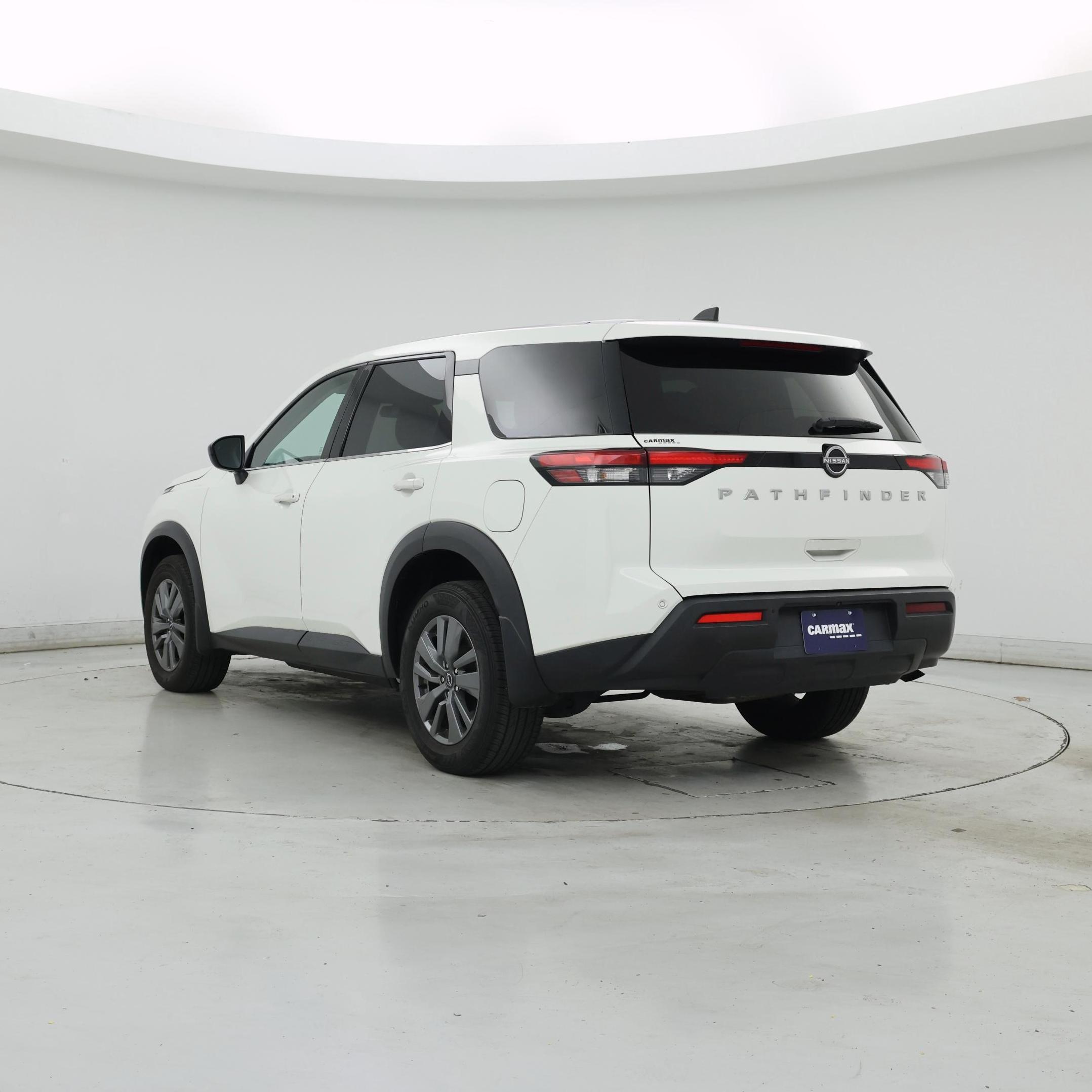 Thumbnail: 2024 Nissan Pathfinder - 2