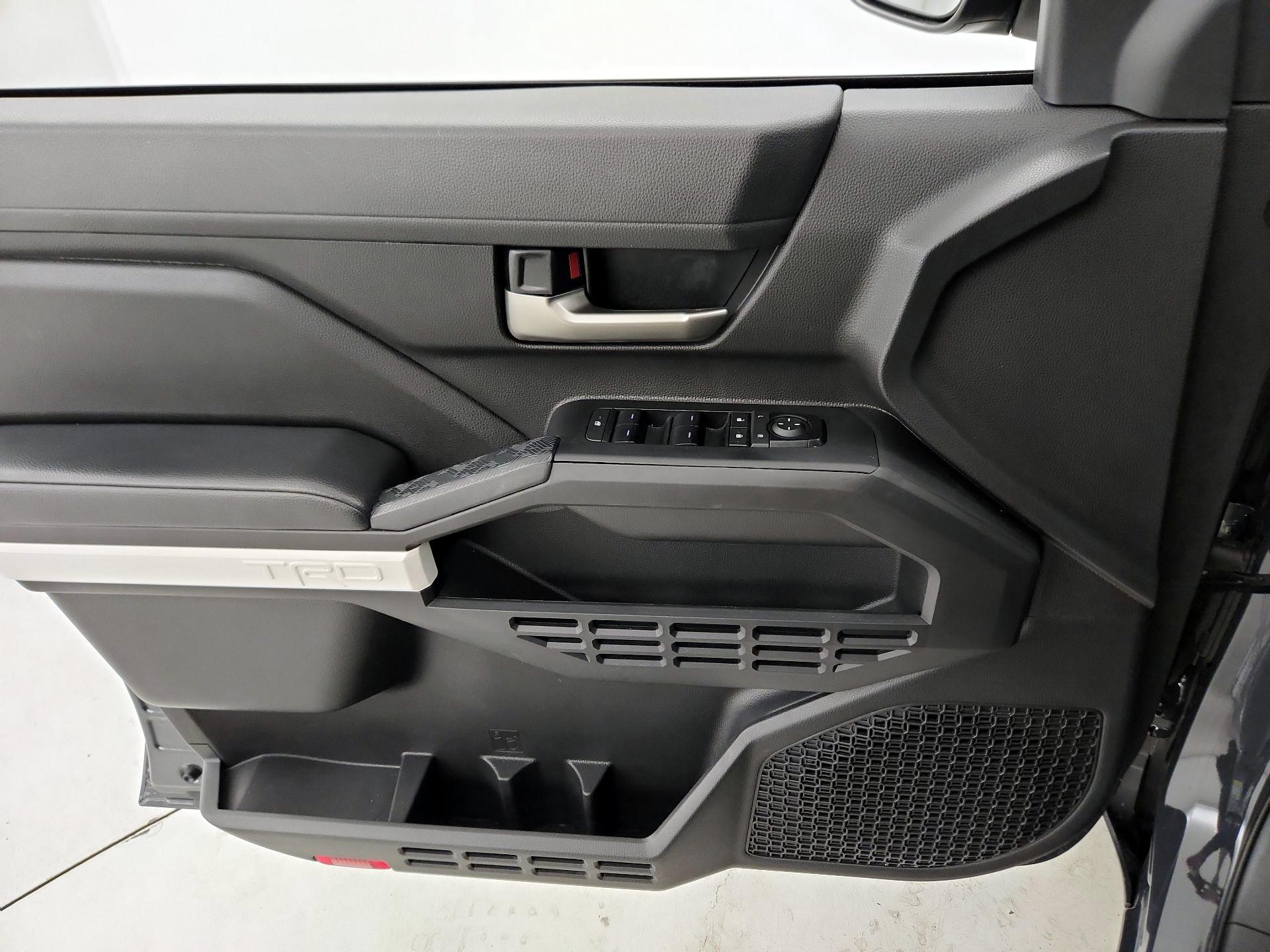 Thumbnail: 2024 Toyota Tacoma - 12