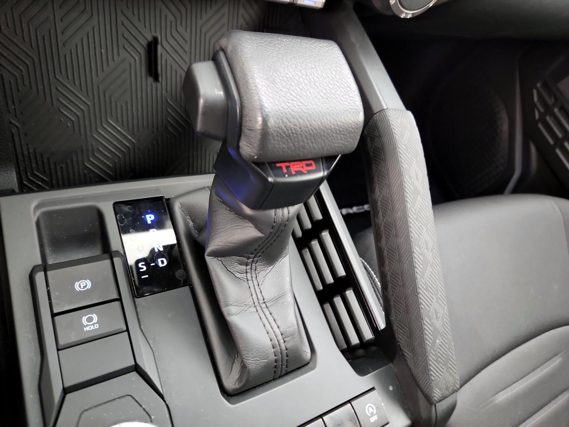 Thumbnail: 2024 Toyota Tacoma - 18