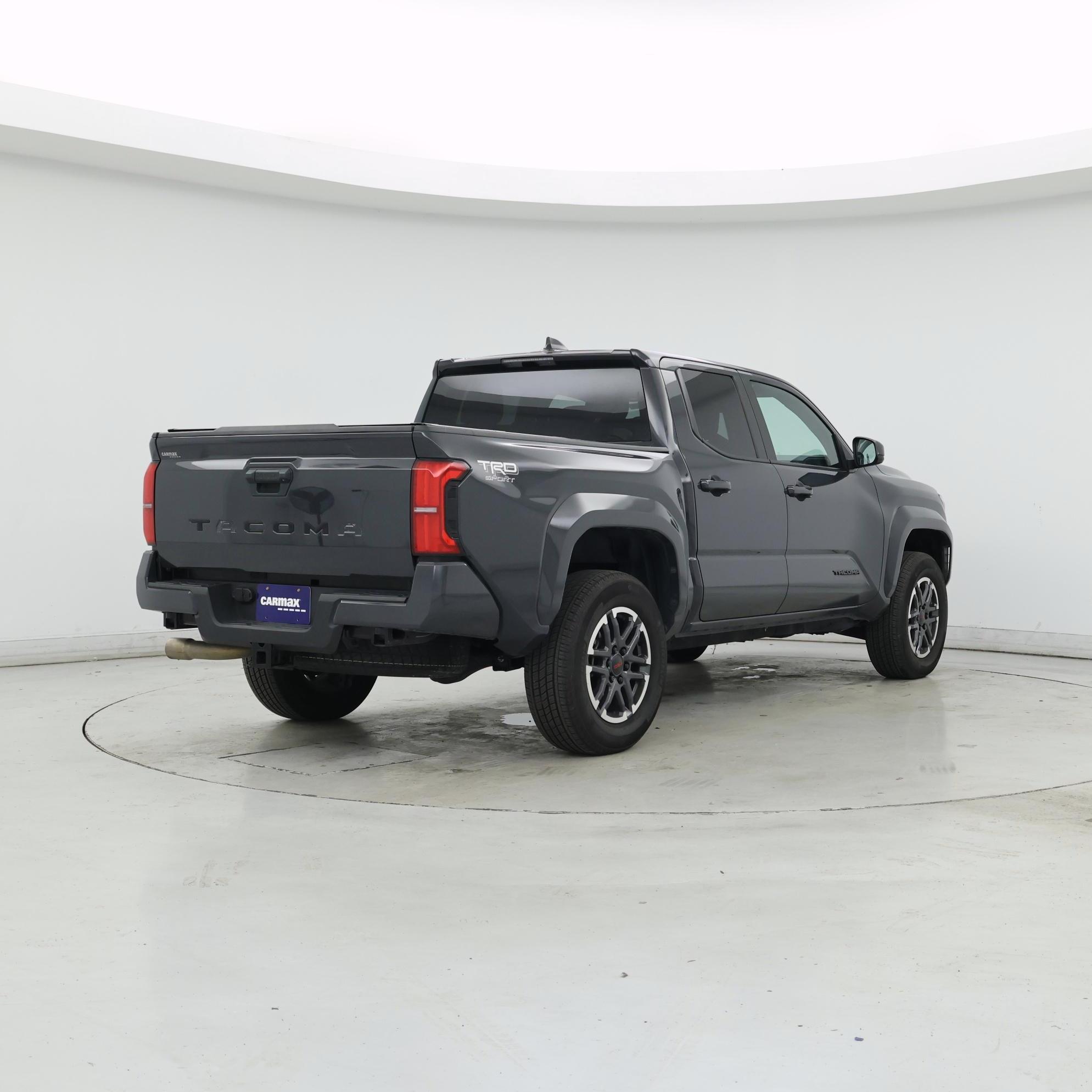 Thumbnail: 2024 Toyota Tacoma - 8