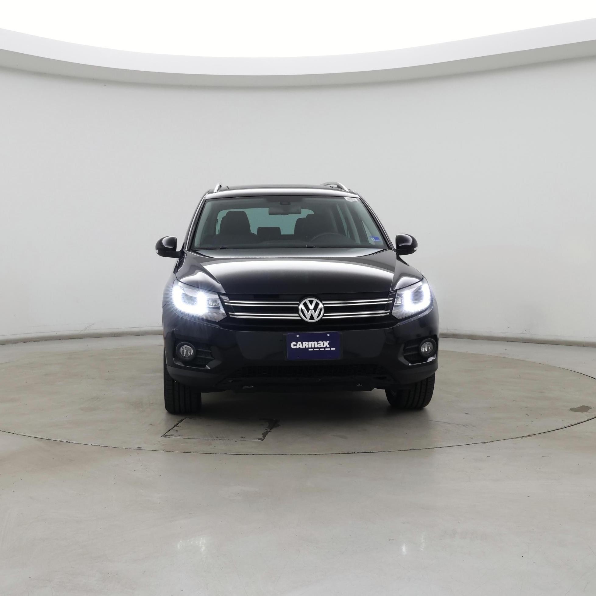 Thumbnail: 2016 Volkswagen Tiguan - 5