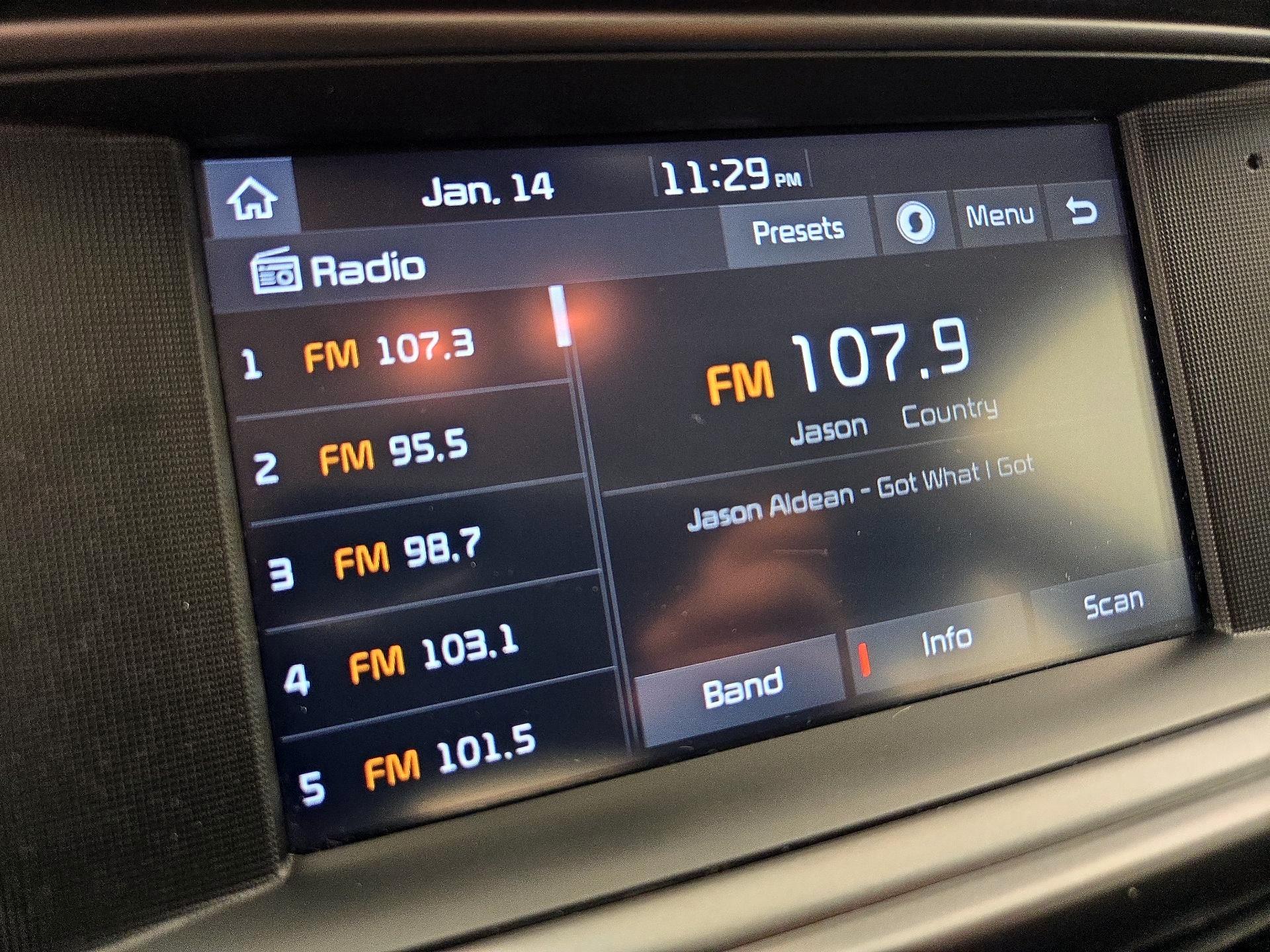 Thumbnail: 2018 Kia Optima - 15