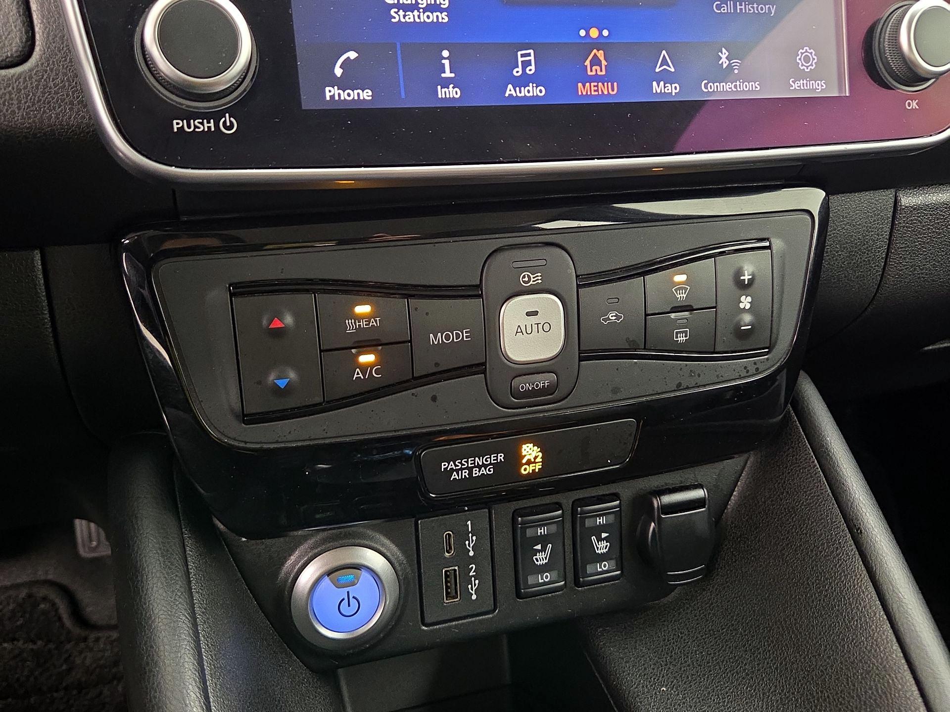 Thumbnail: 2020 Nissan Leaf - 17