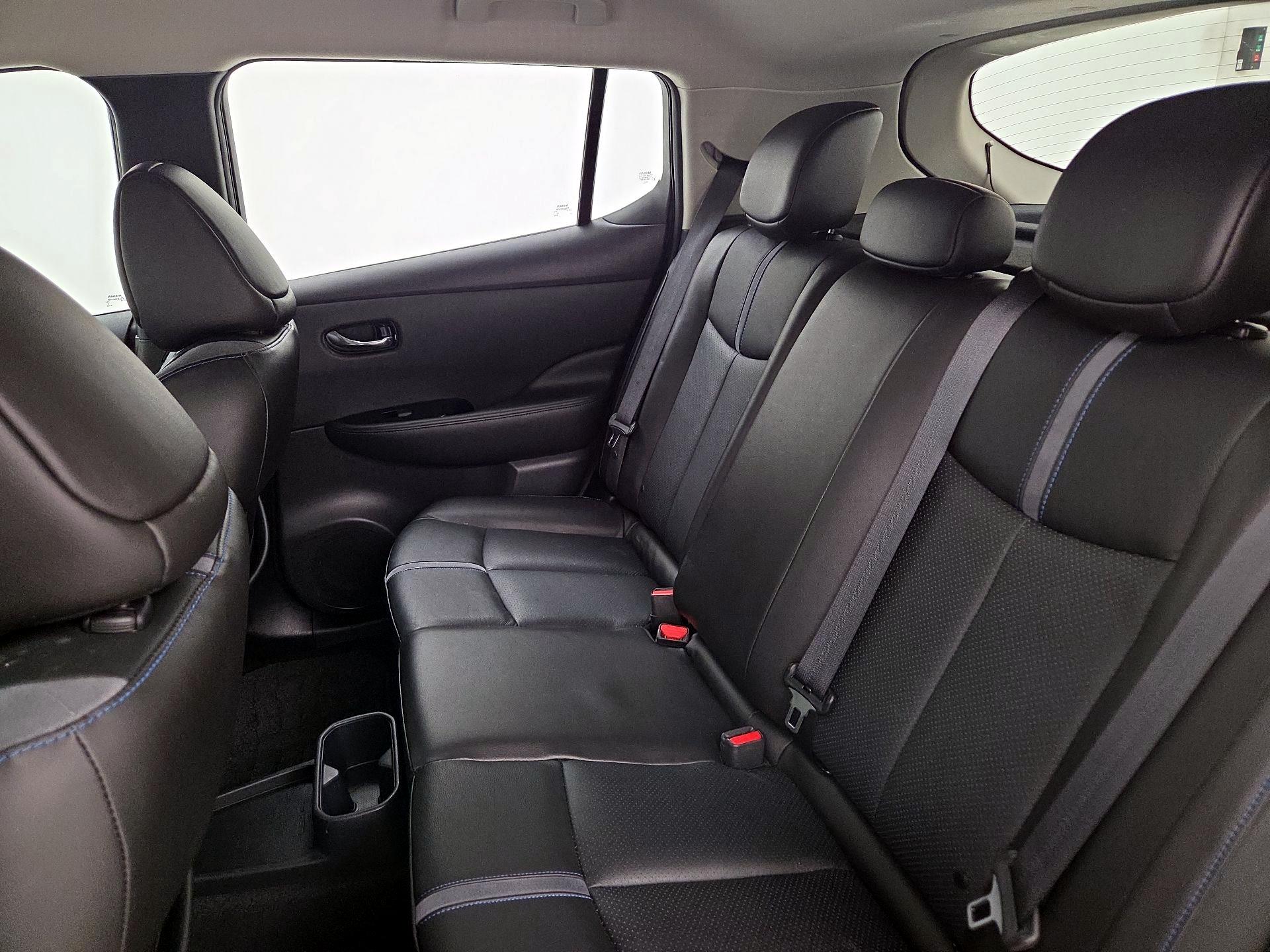 Thumbnail: 2020 Nissan Leaf - 20