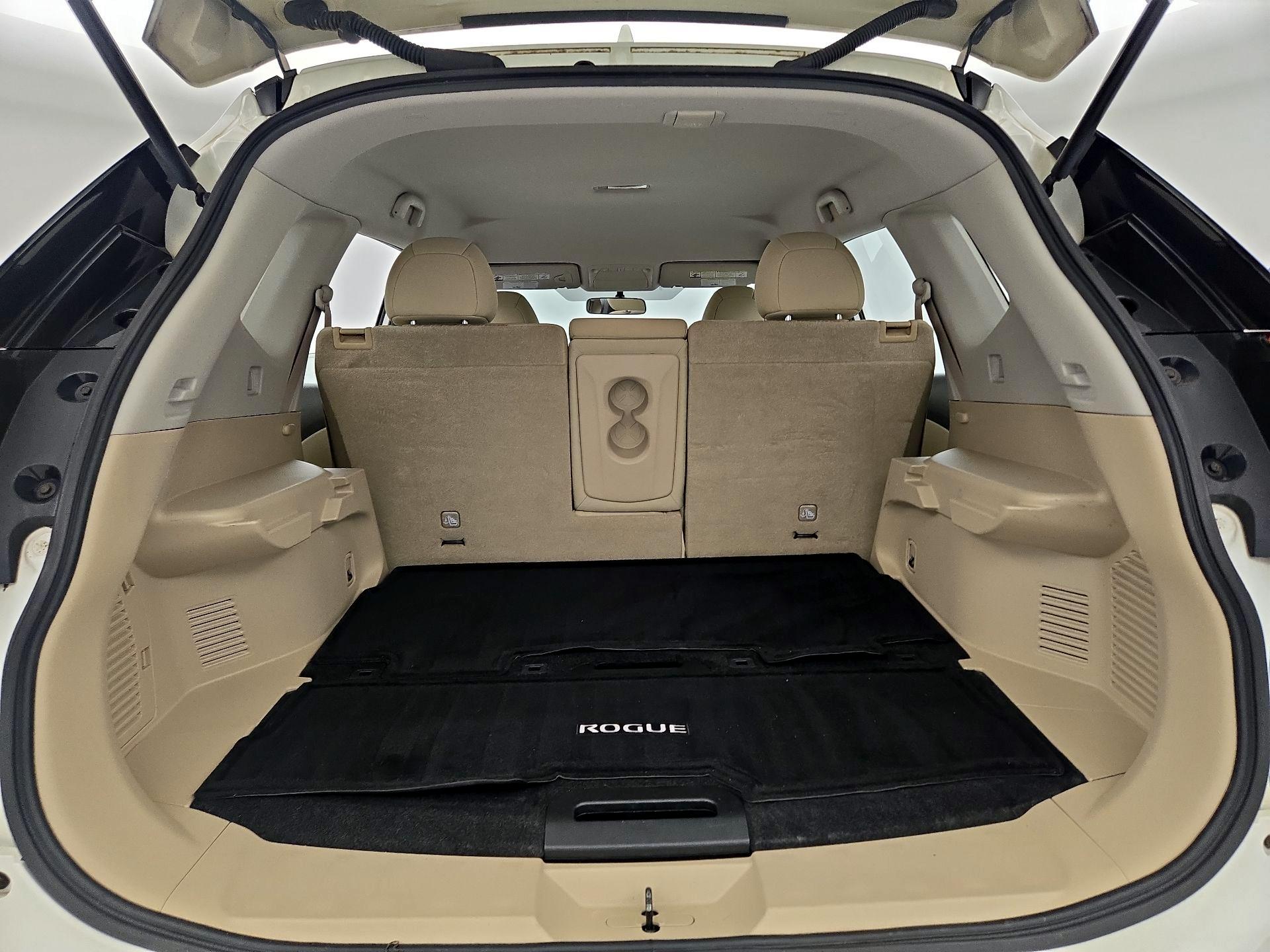 Thumbnail: 2017 Nissan Rogue - 20