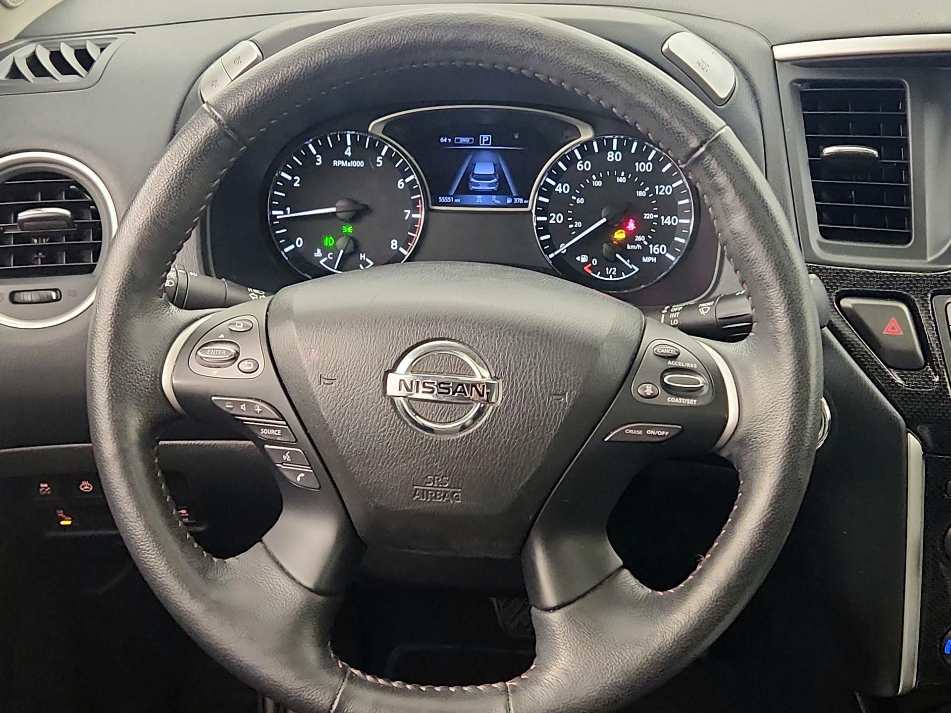 Thumbnail: 2020 Nissan Pathfinder - 10