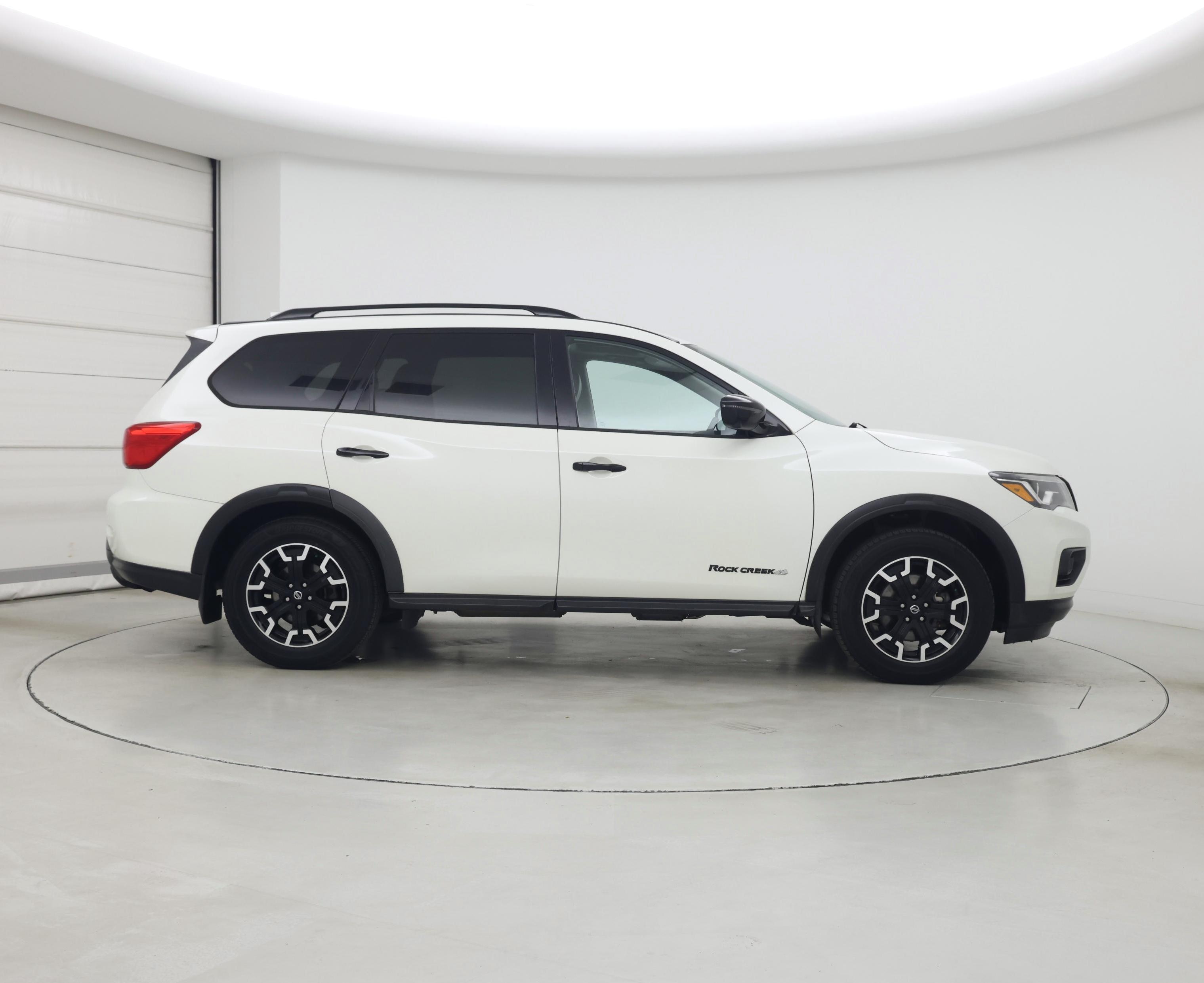 Thumbnail: 2020 Nissan Pathfinder - 7