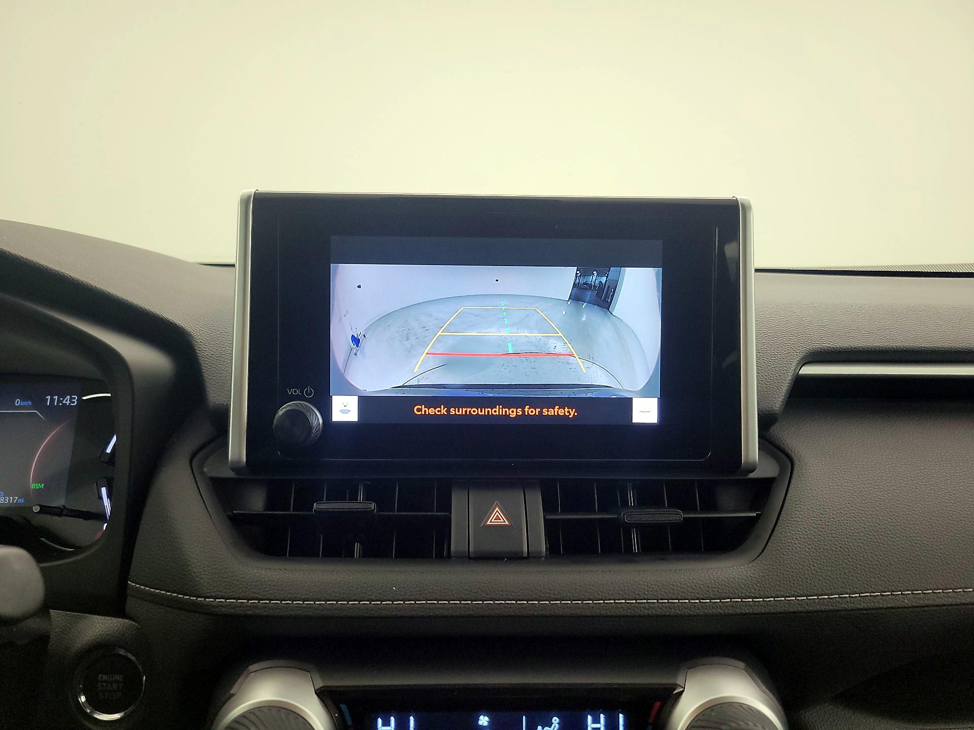 Thumbnail: 2023 Toyota RAV4 - 14