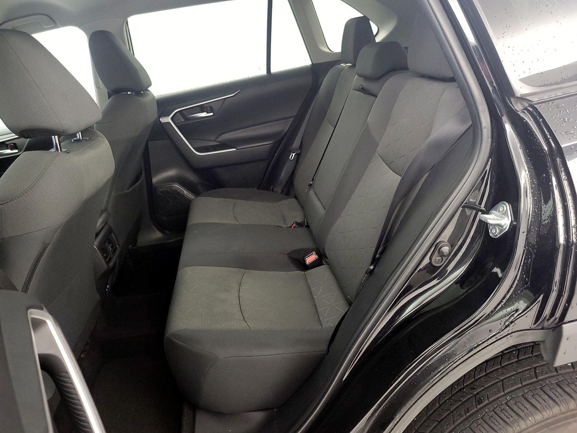 Thumbnail: 2023 Toyota RAV4 - 19