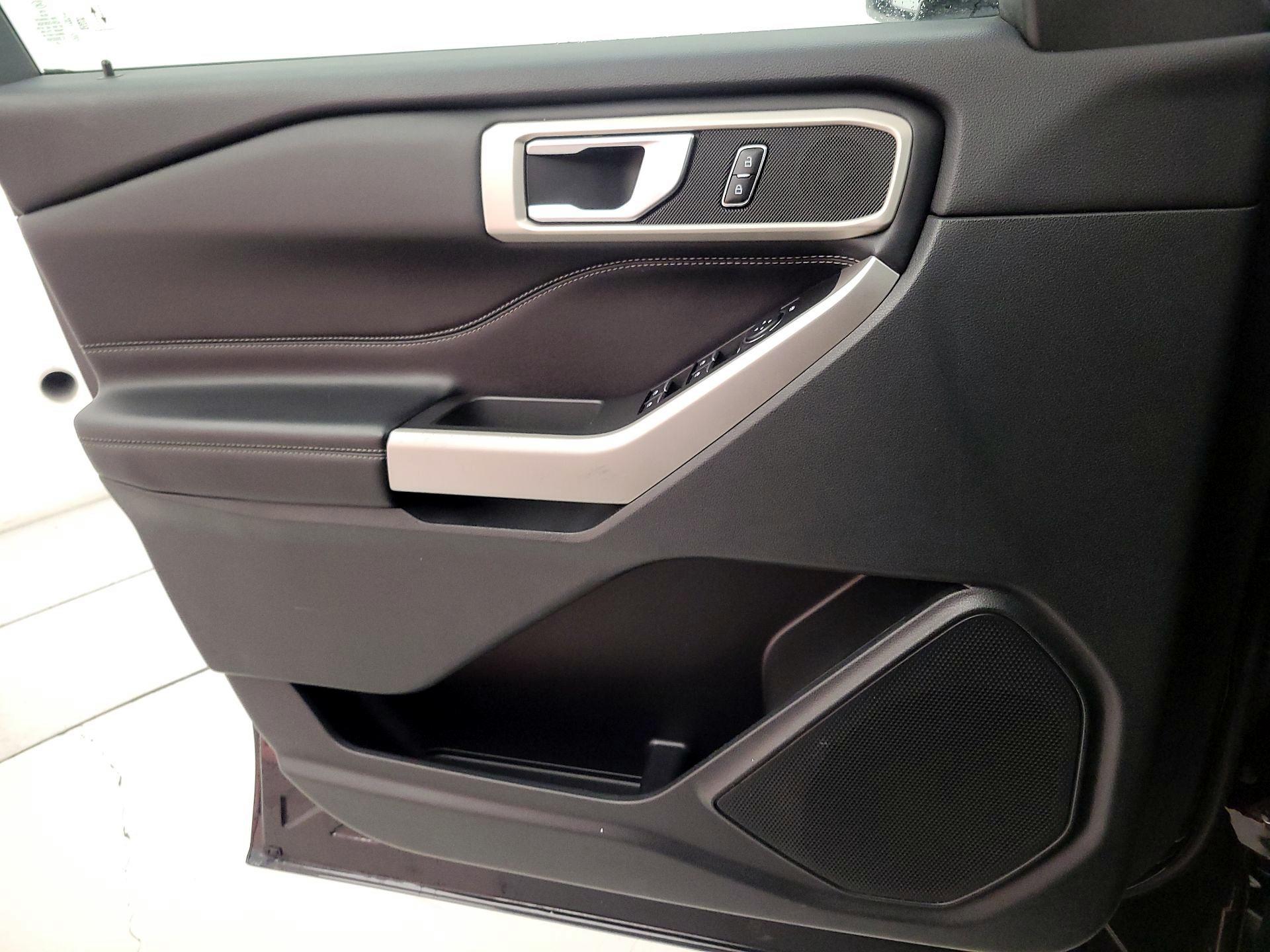 Thumbnail: 2023 Ford Explorer - 12