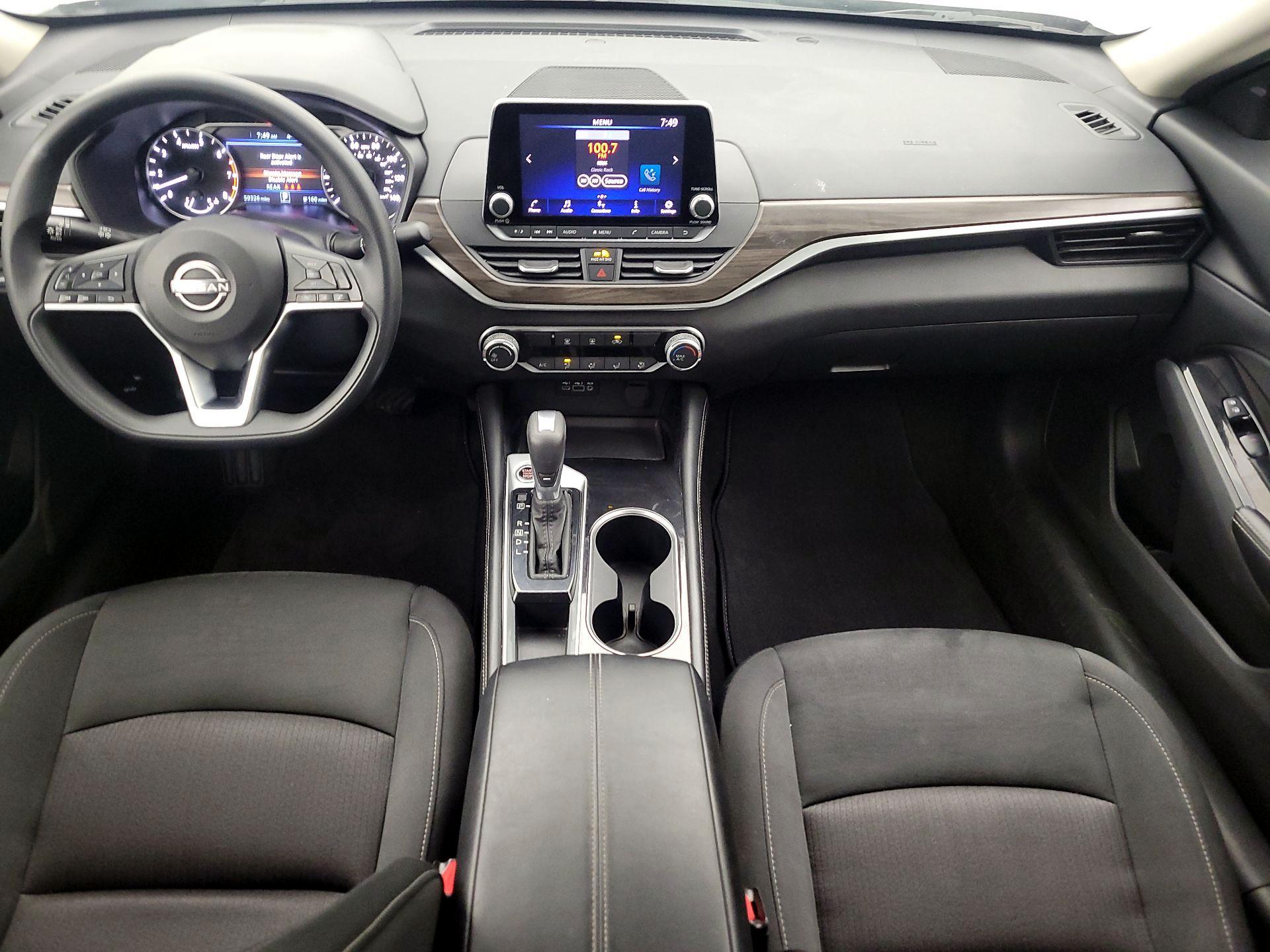 Thumbnail: 2023 Nissan Altima - 9