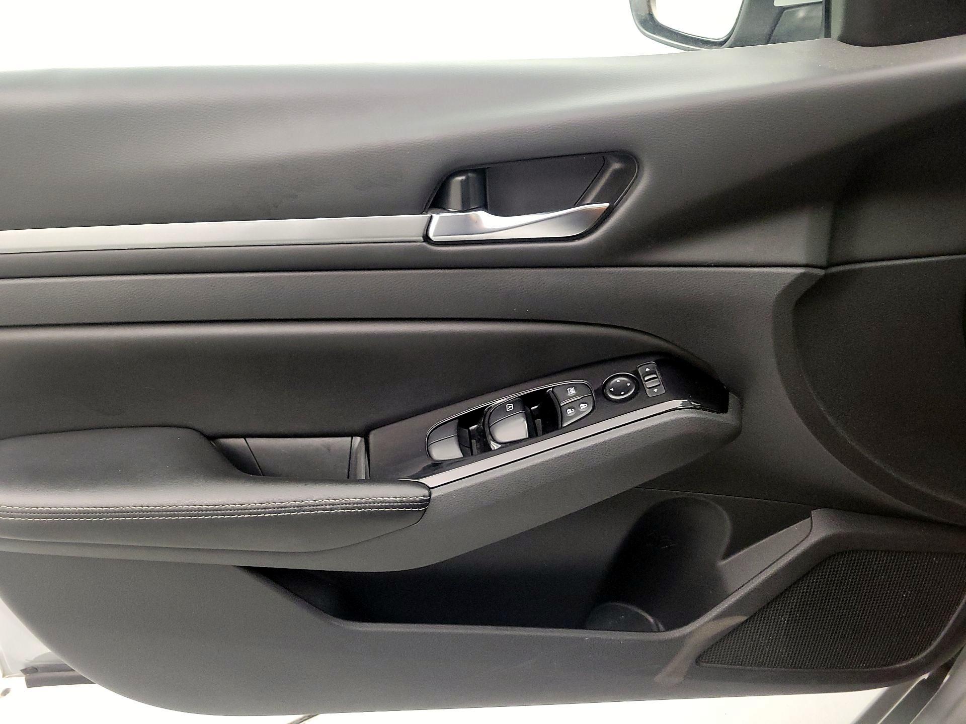 Thumbnail: 2023 Nissan Altima - 12