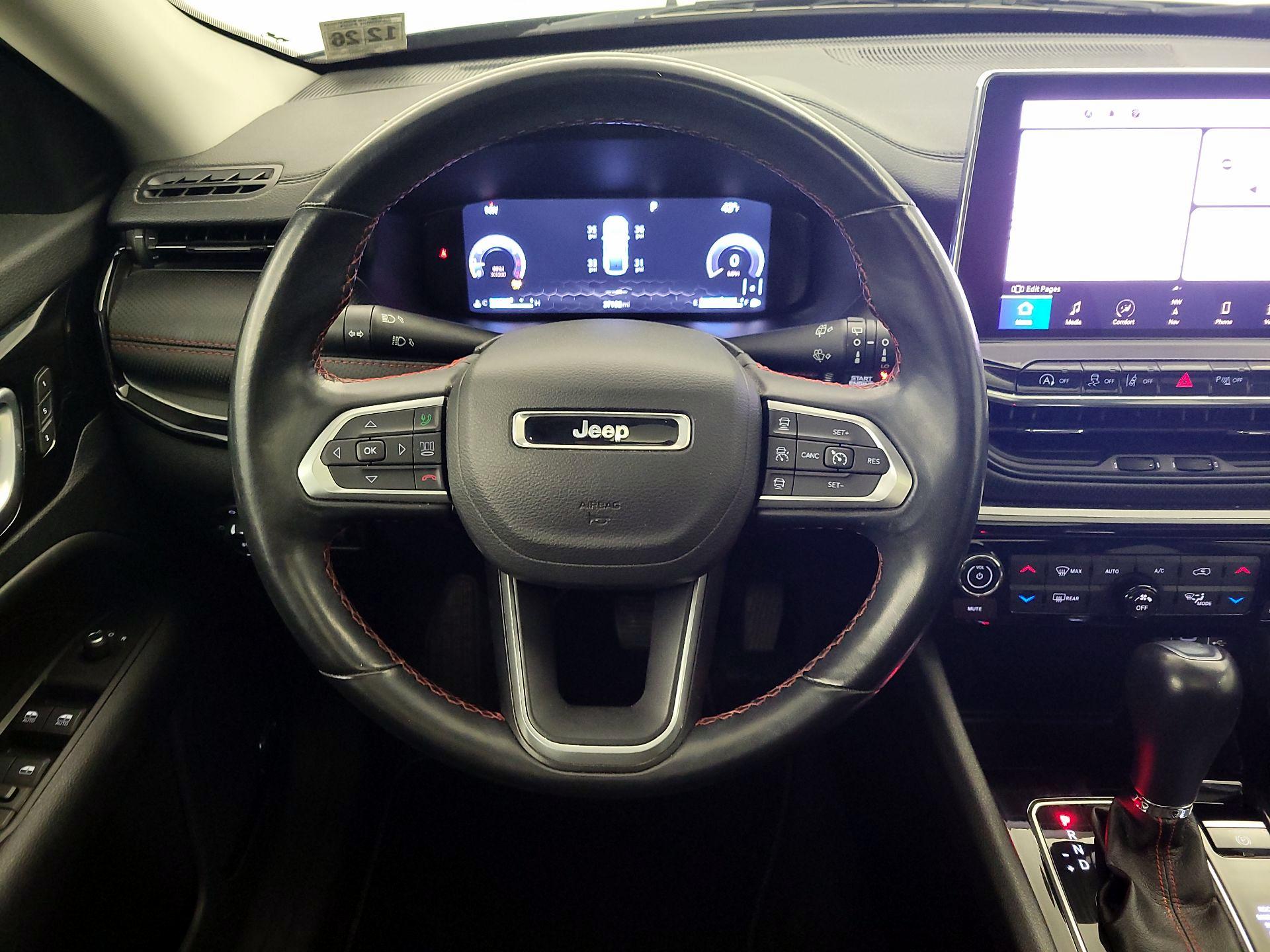 Thumbnail: 2022 Jeep Compass - 10