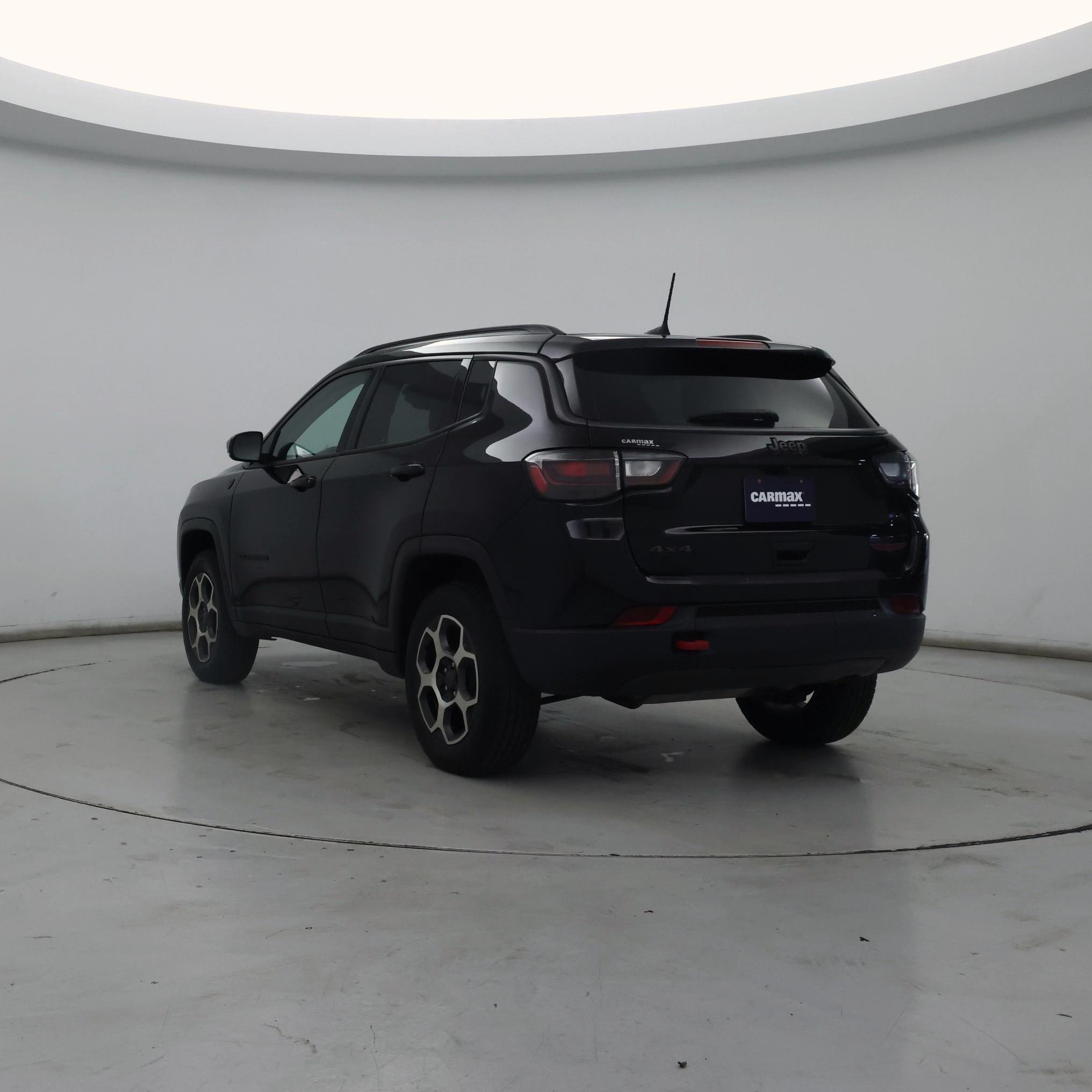 Thumbnail: 2022 Jeep Compass - 2