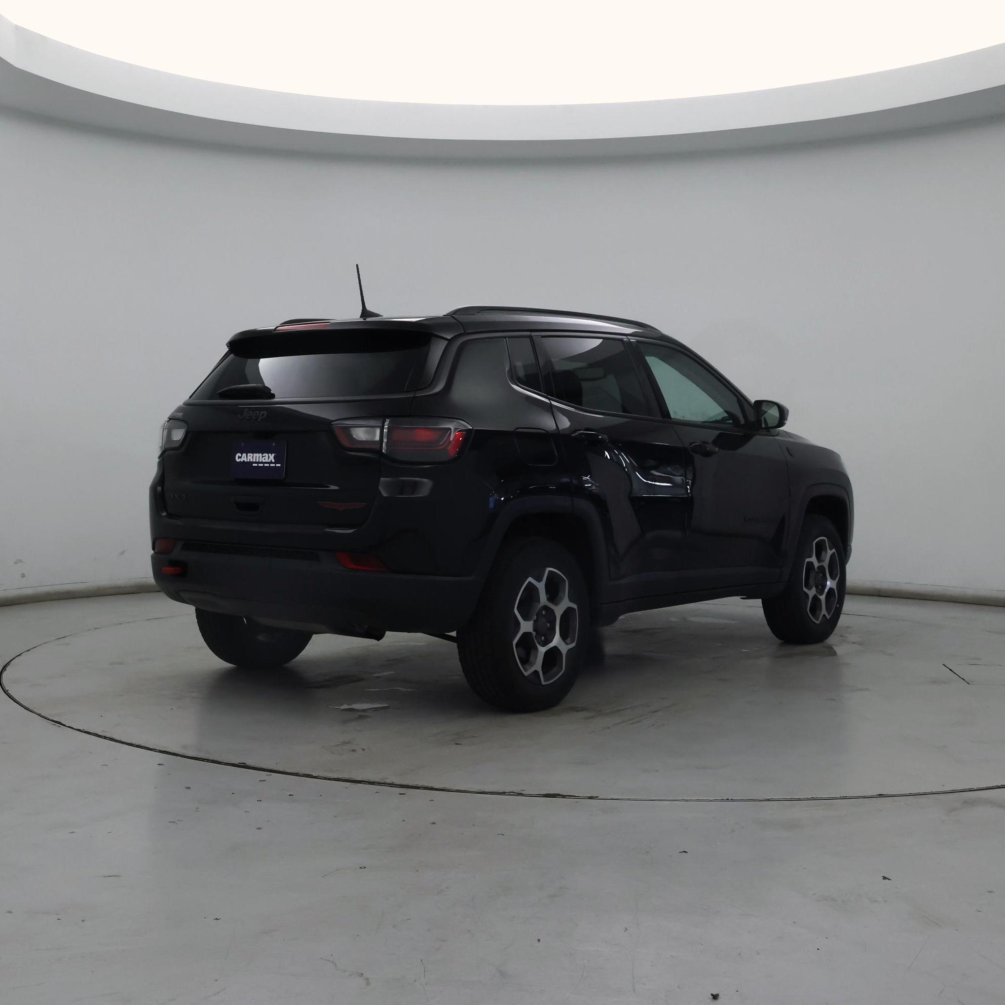 Thumbnail: 2022 Jeep Compass - 8