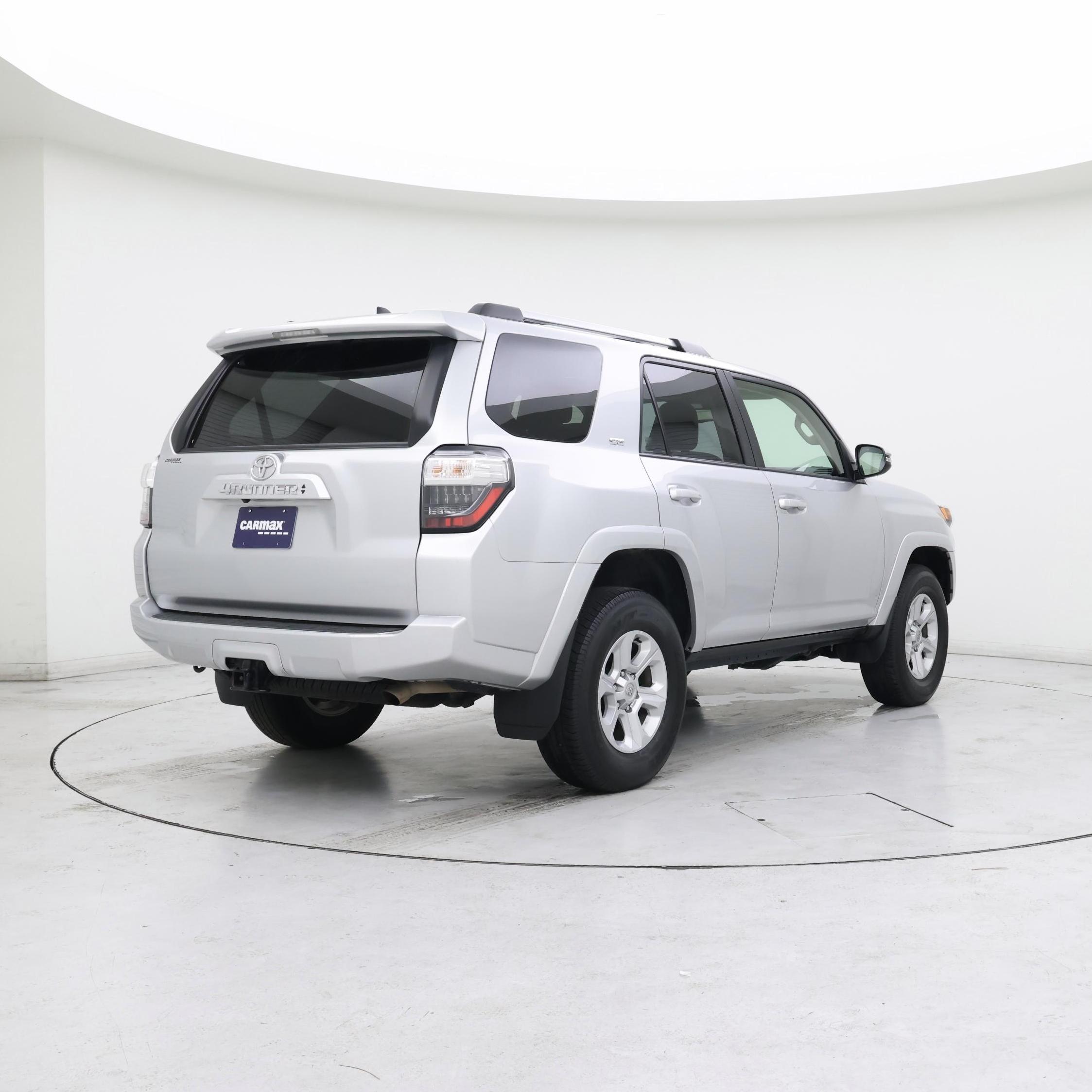 Thumbnail: 2024 Toyota 4Runner - 8