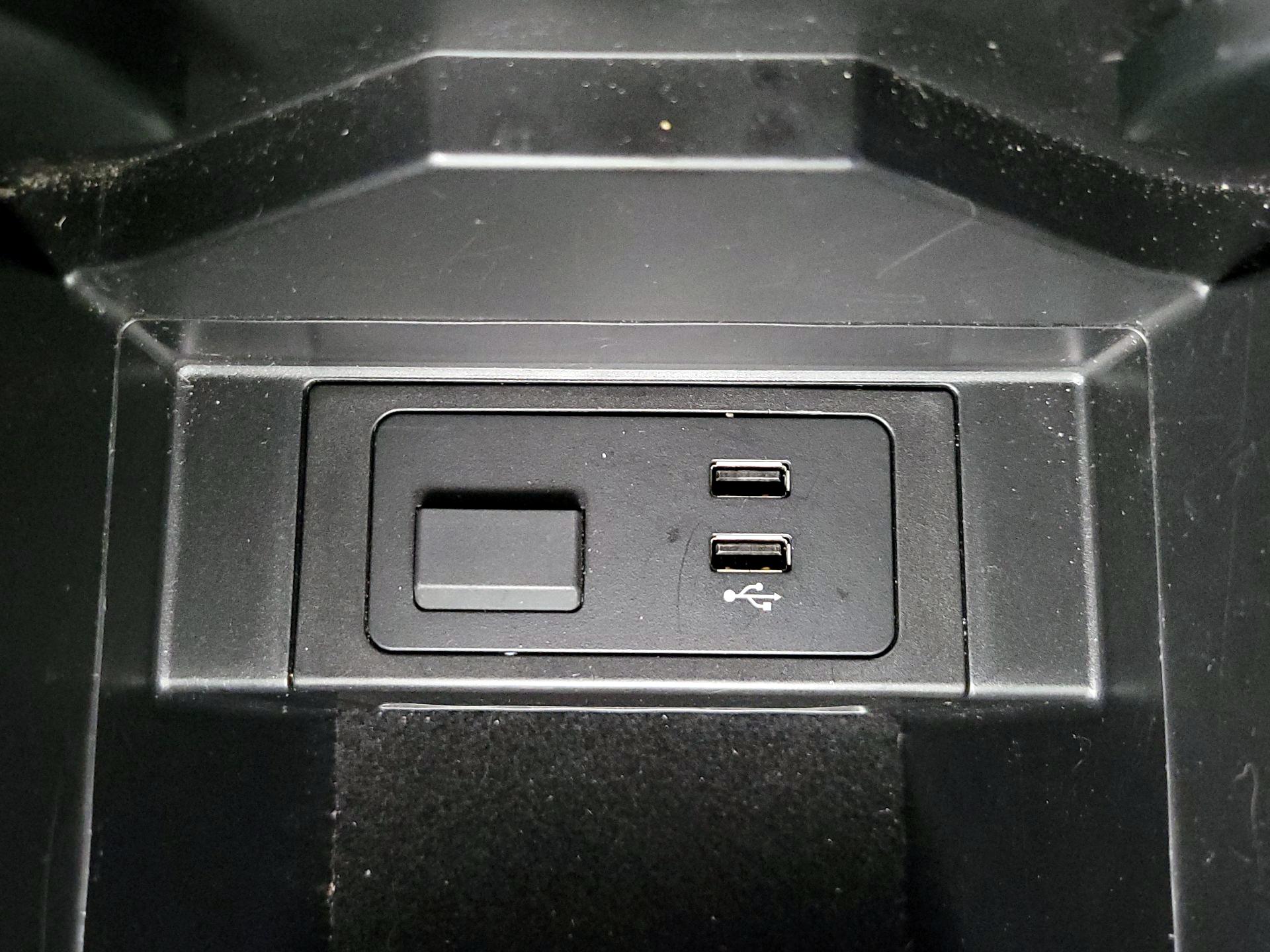 Thumbnail: 2022 Mazda CX-9 - 18