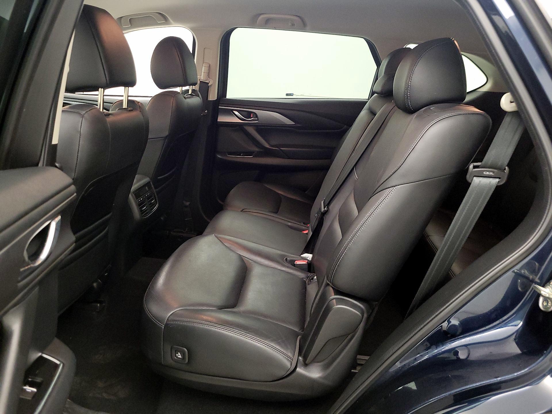 Thumbnail: 2022 Mazda CX-9 - 19