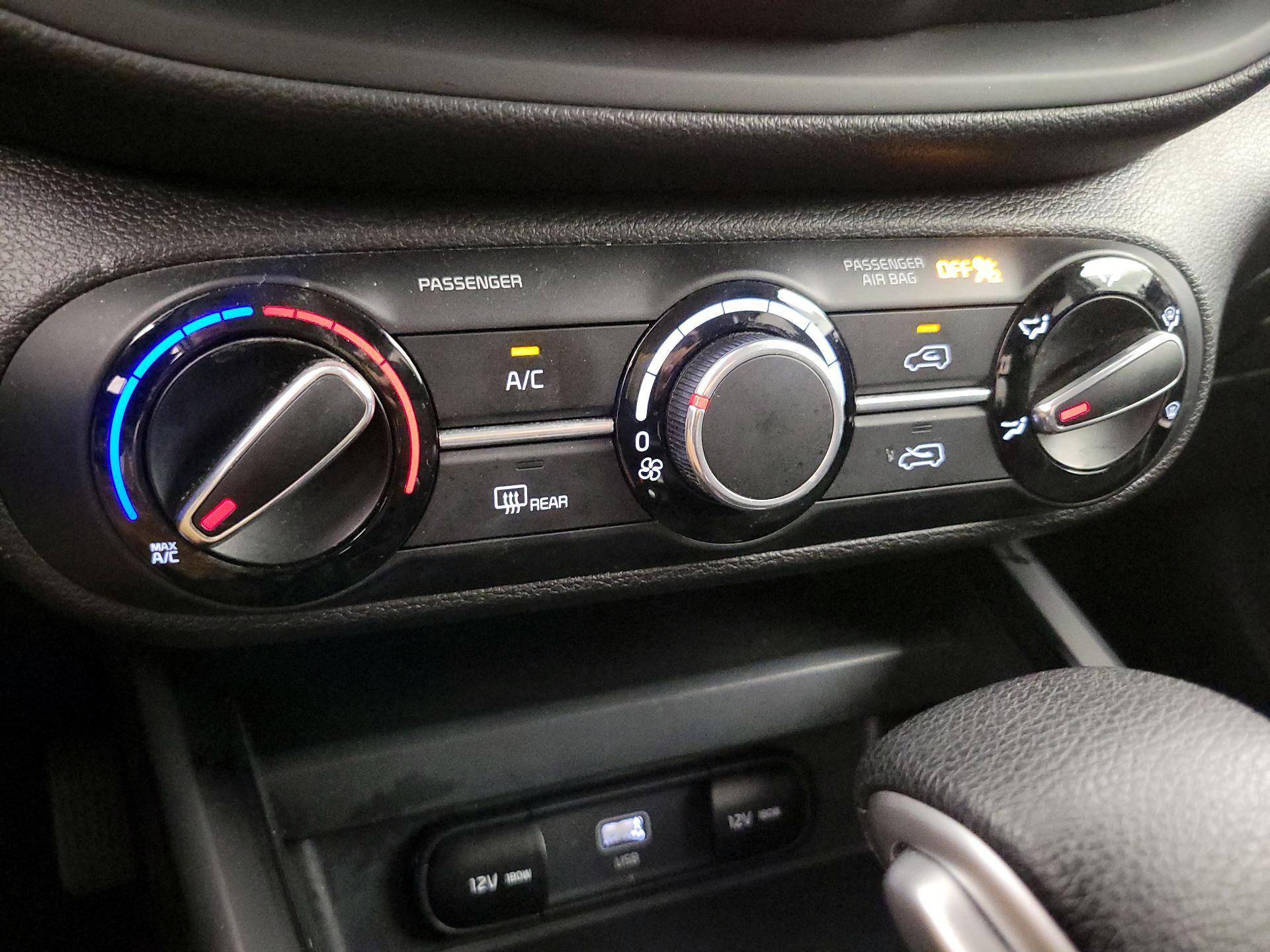 Thumbnail: 2023 Kia Soul - 16